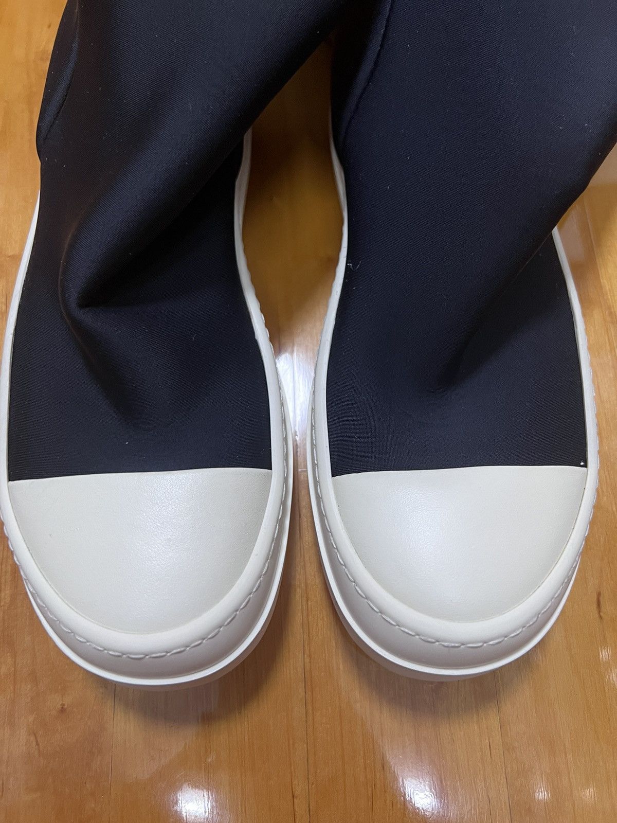 Rick Owens Drkshdw Rick owens drkshdw thigh high stocking ramones sz 37.5 Size US 7.5 / IT 37.5 - 2 Thumbnail