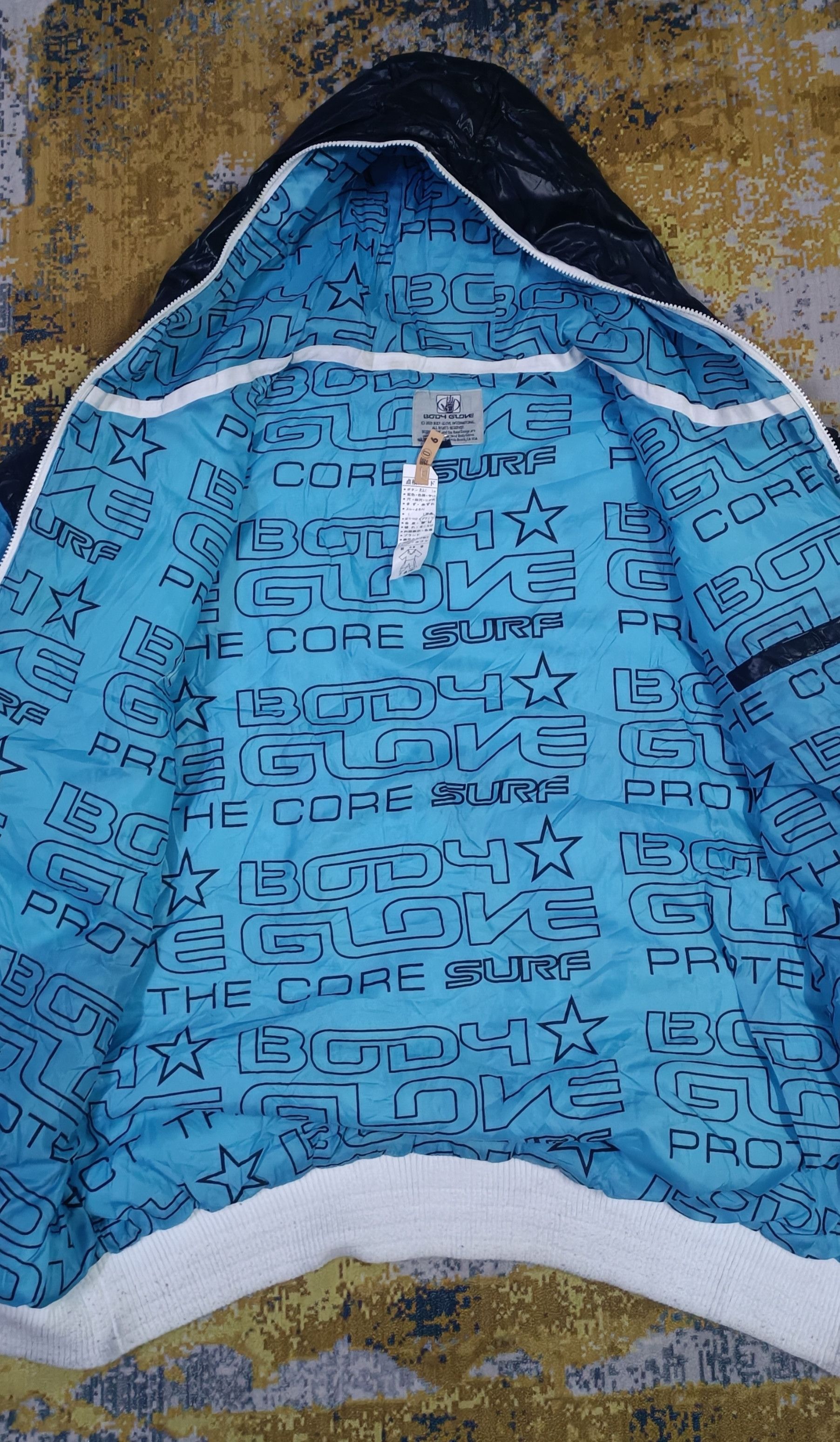 Body Glove × Vintage Vintage Body Glove International Puffer Jackets Size US L / EU 52-54 / 3 - 4 Thumbnail