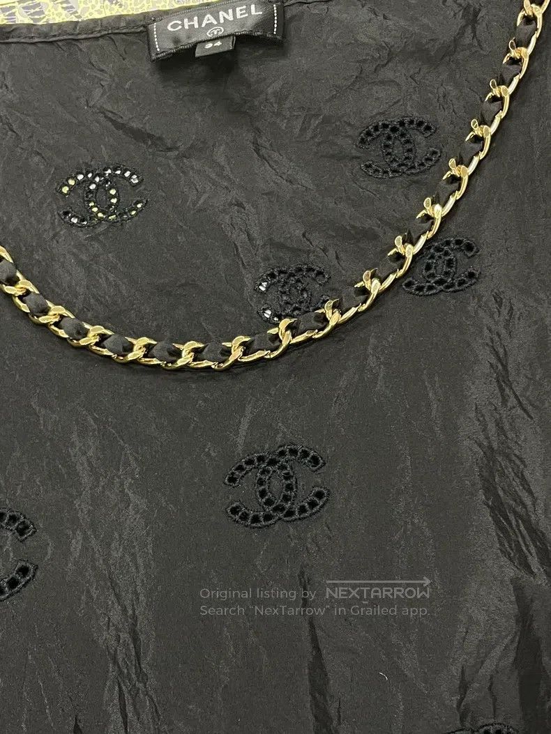 Chanel Chanel Black hollowed-out double-C leather chain vest Size XS / US 0-2 / IT 36-38 - 2 Thumbnail