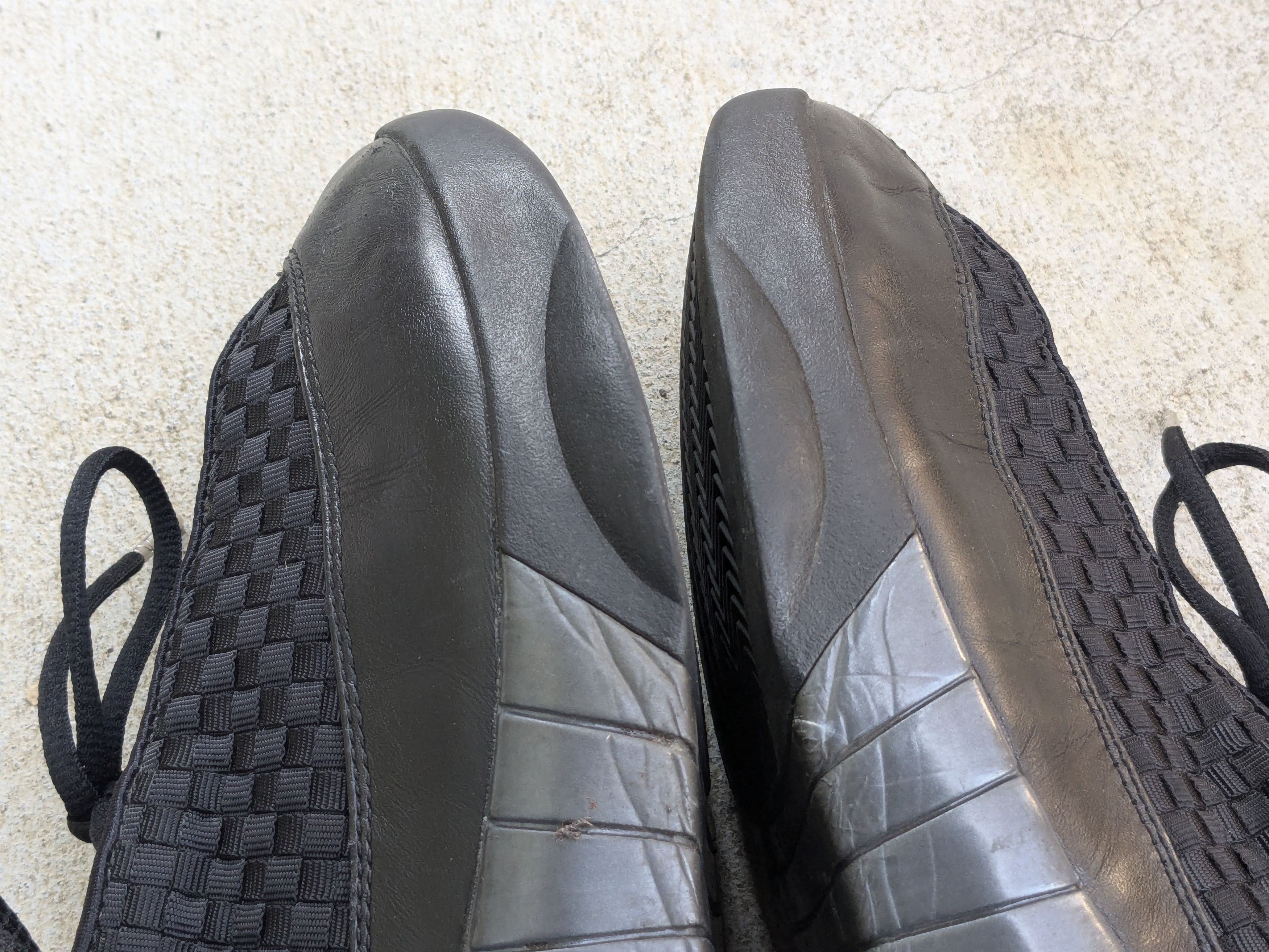 Jordan Brand Nike Air Jordan Retro 15 Stealth 881429-001 Black 10.5 Size US 10.5 / EU 43-44 - 7 Thumbnail