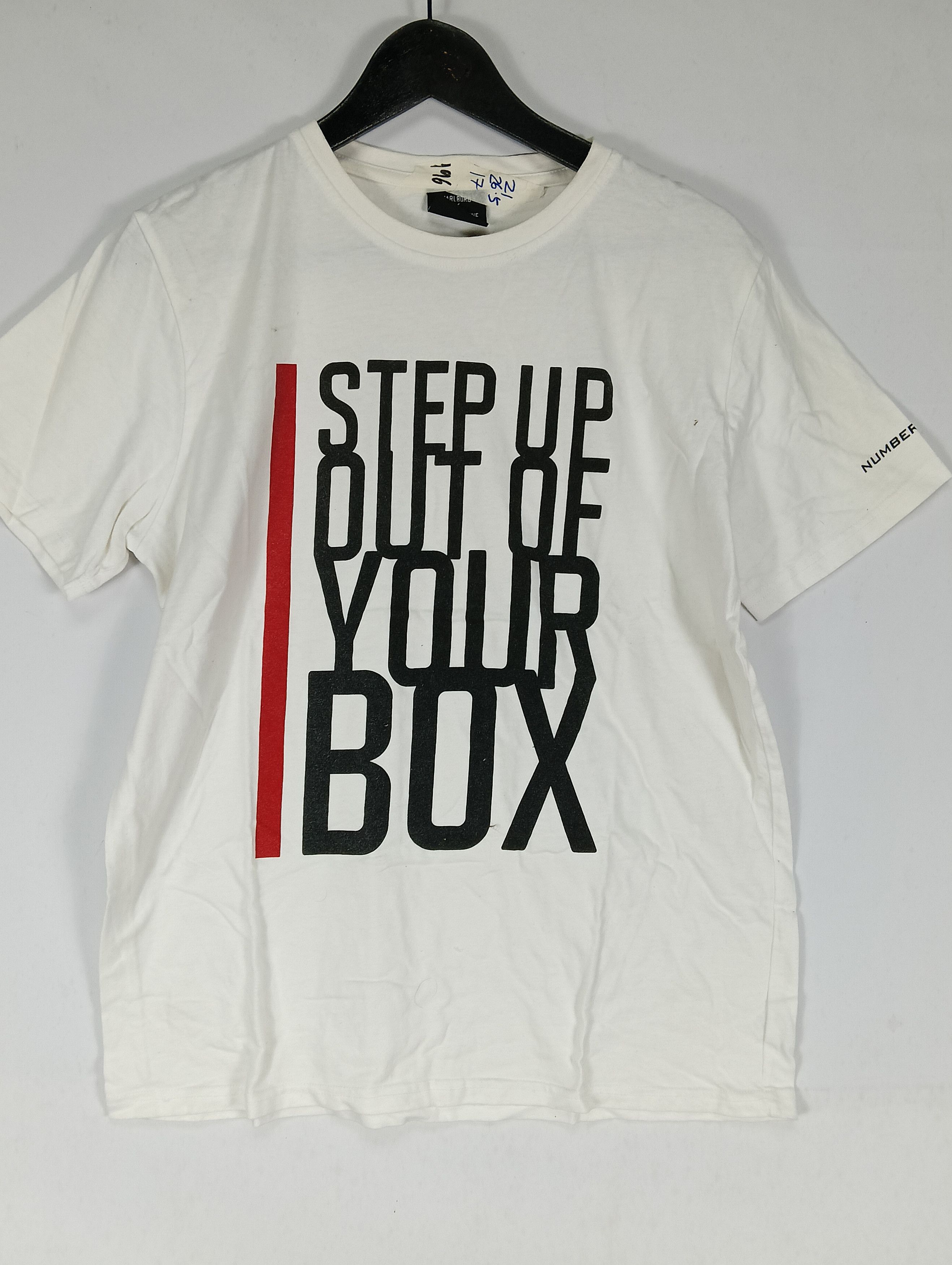 Marlboro vintage marlboro x number nine tee big logo Size US L / EU 52-54 / 3 - 1 Thumbnail