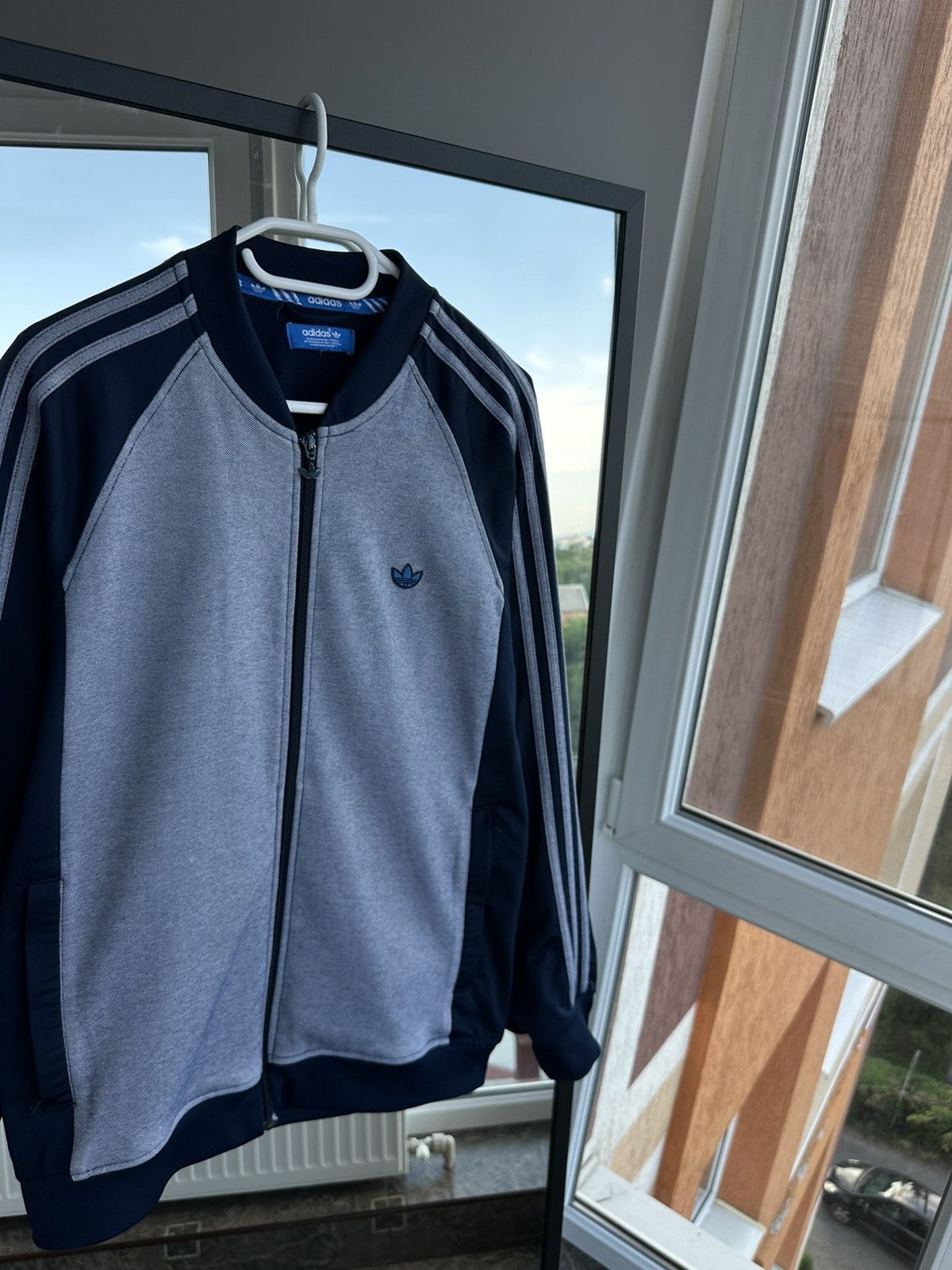 Adidas Vintage Adidas Firebird Blue Track Jacket Sz M Size US M / EU 48-50 / 2 - 3 Thumbnail