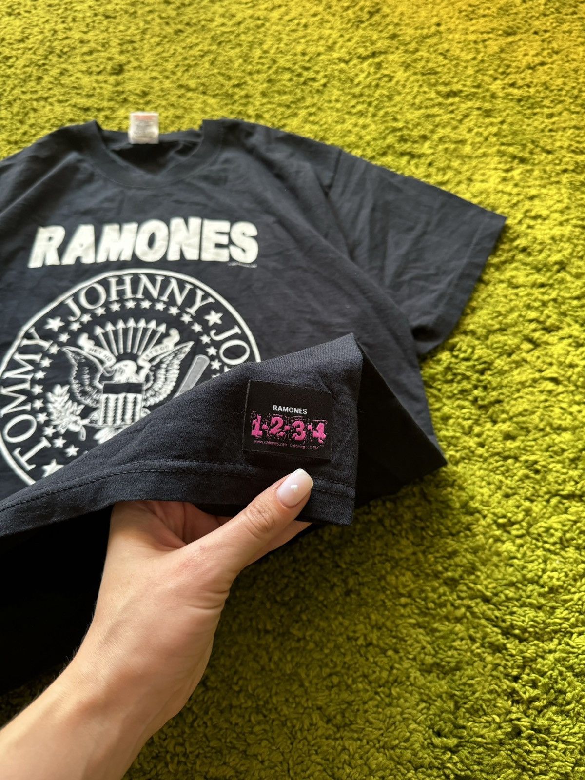 Band Tees × Vintage Ramones 2006 vintage Y2K official band t-shirt Size US L / EU 52-54 / 3 - 3 Thumbnail
