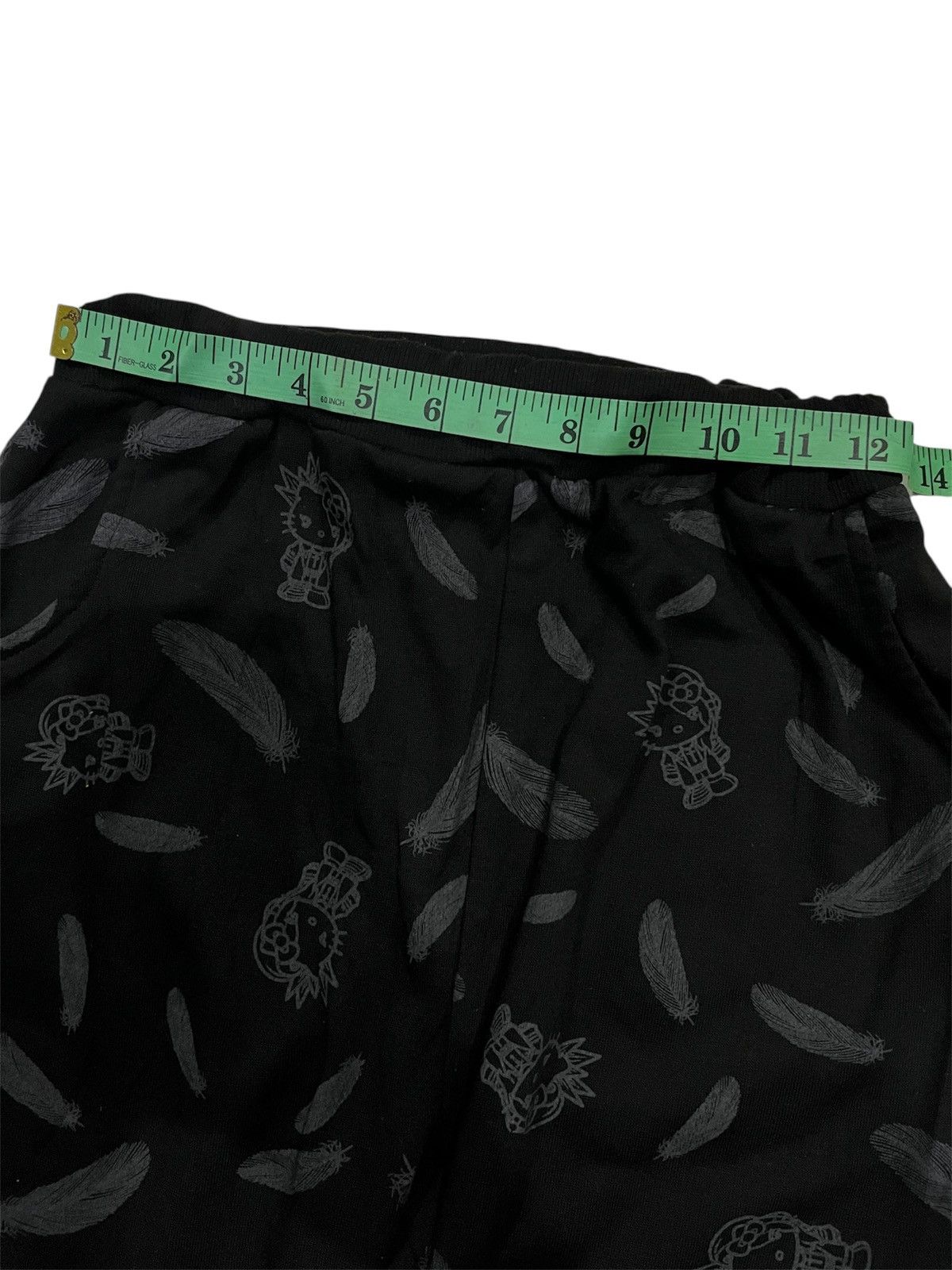Japanese Brand RARE YOSHIKITTY X JAPAN JOGGER PANTS Size US 32 / EU 48 - 4 Thumbnail