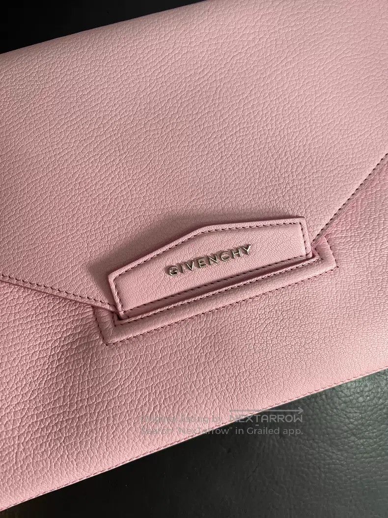 Givenchy Givenchy Envelope Handbag - Pink Calf Leather Size ONE SIZE - 2 Thumbnail