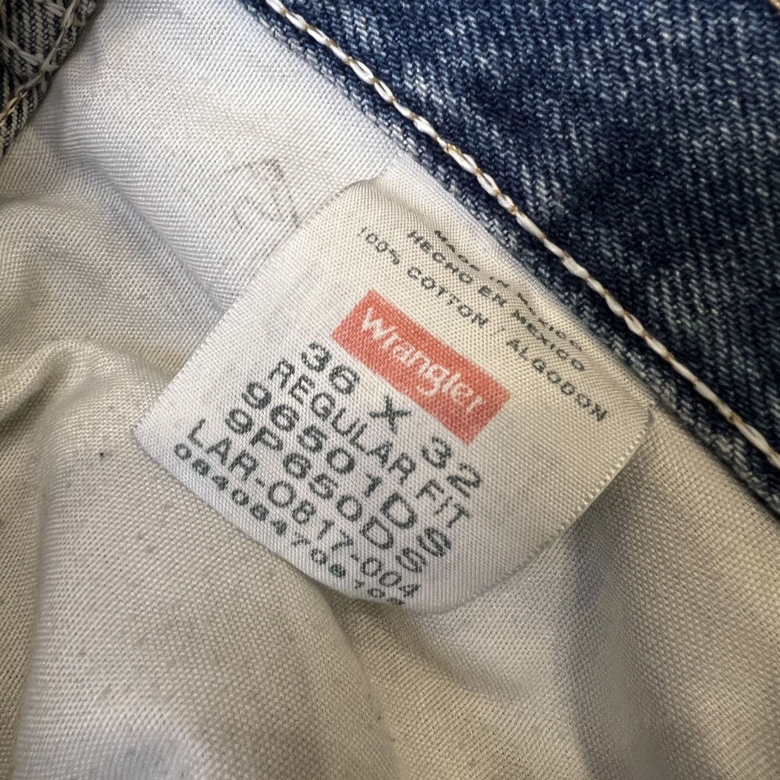 Vintage × Wrangler Wrangler Jeans 36x32 Blue Regular Fit Work Wear Denim Pants Size US 36 / EU 52 - 6 Thumbnail