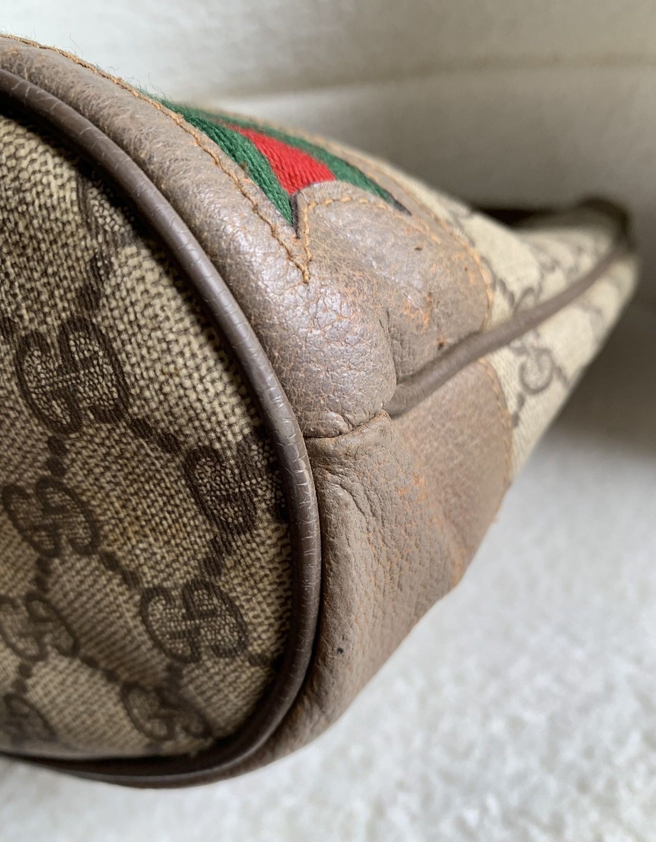 Gucci Authentic Gucci Vintage Ophidia Bucket Large Size ONE SIZE - 10 Thumbnail