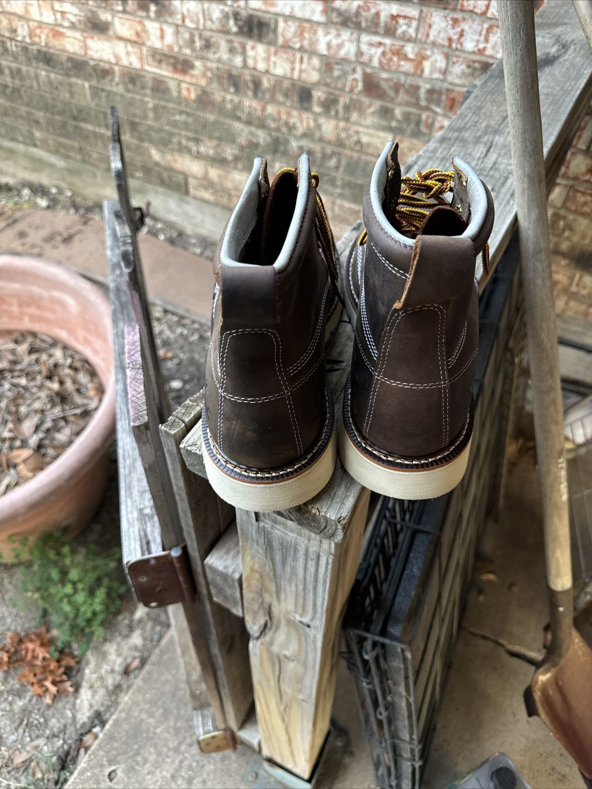 Thorogood Men's Thorogood 6" Steel Toe Moc Toe Wedge Sole Boots Size US 9.5 / EU 42-43 - 3 Thumbnail