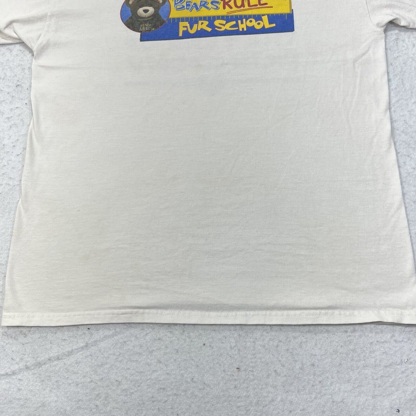 Gildan Build a Bear Workshop 2007 Year of Friendship Graphic Tee Size US L / EU 52-54 / 3 - 6 Thumbnail