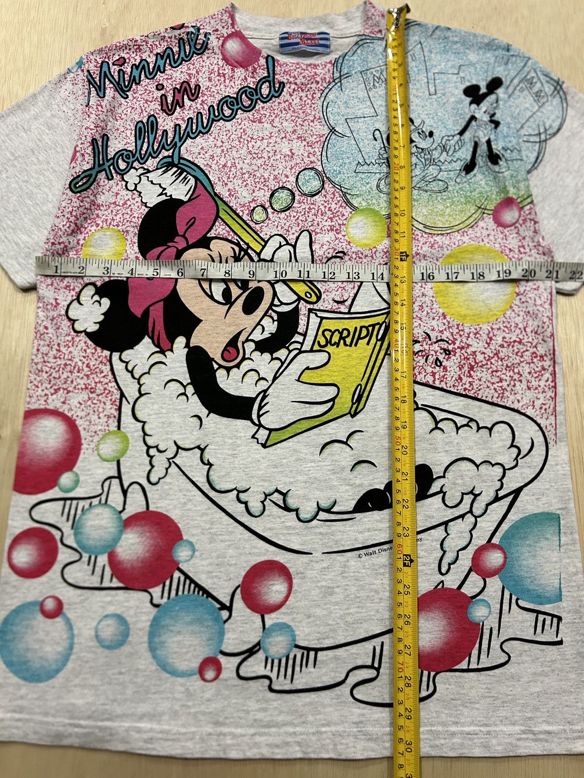 Disney Vintage 1990s Disney Minnie In Hollywood Overprint Tee Size US L / EU 52-54 / 3 - 10 Thumbnail