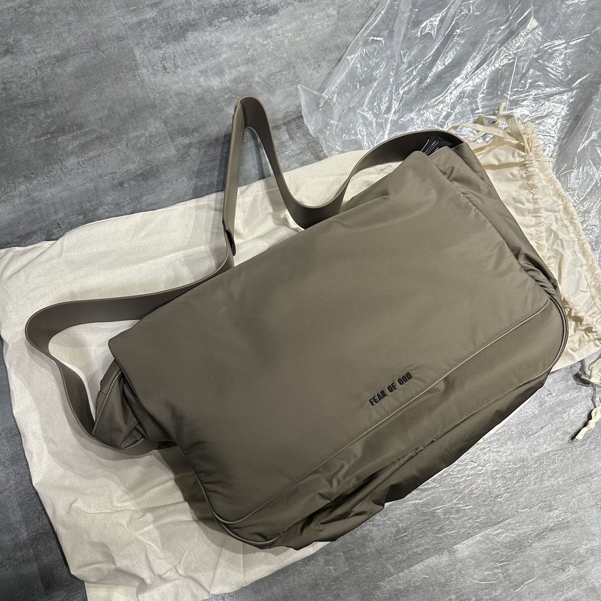 fear of god seventh cross body bag HOT ! FEAR OF GOD Essentials