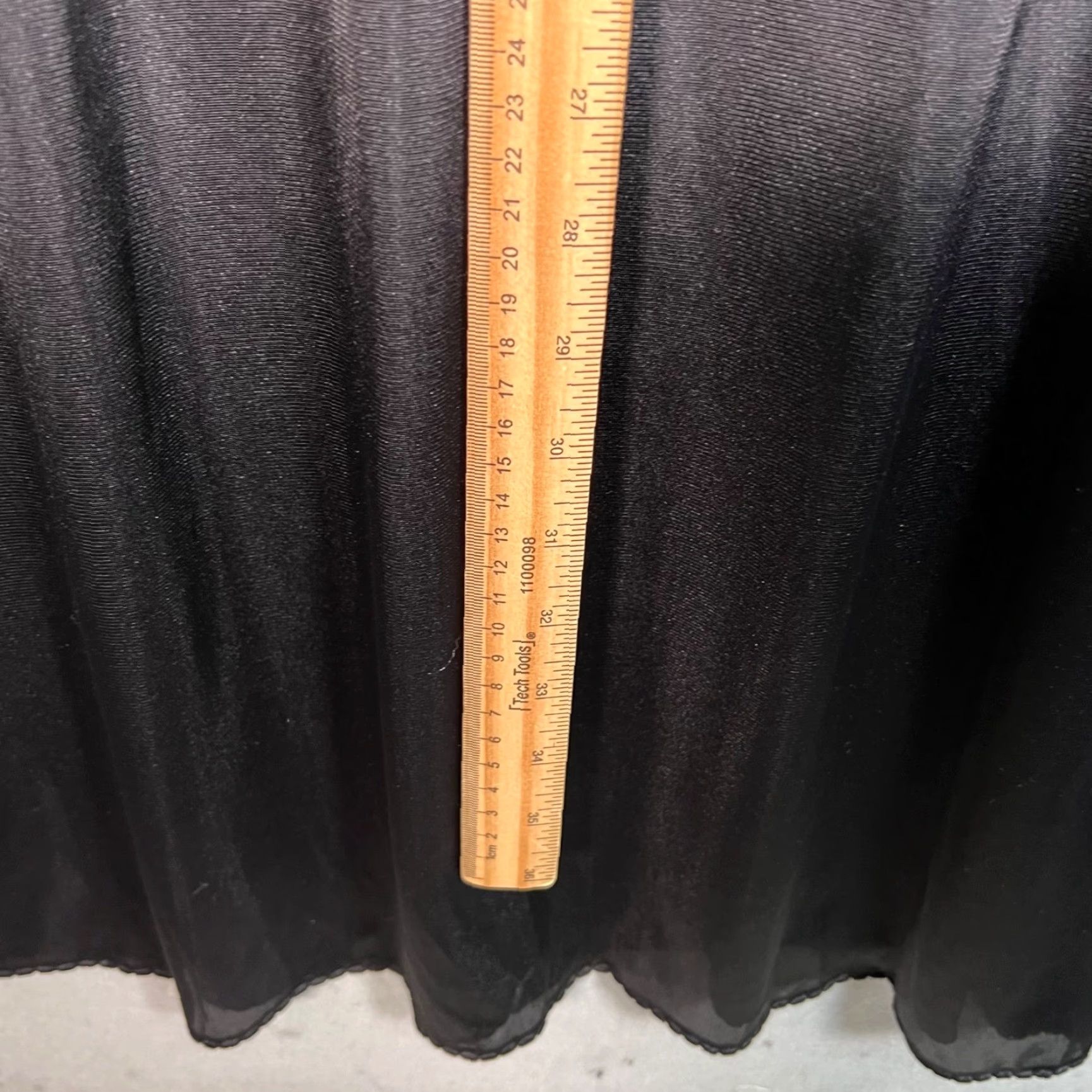 Vintage VINTAGE Vassarette Slip Dress Black 32 Adult Womens Nylon Eveningwear 1990s New with Tags Adjustable Straps Mens? Womens? Size XXS / US 00 / IT 34 - 7 Thumbnail