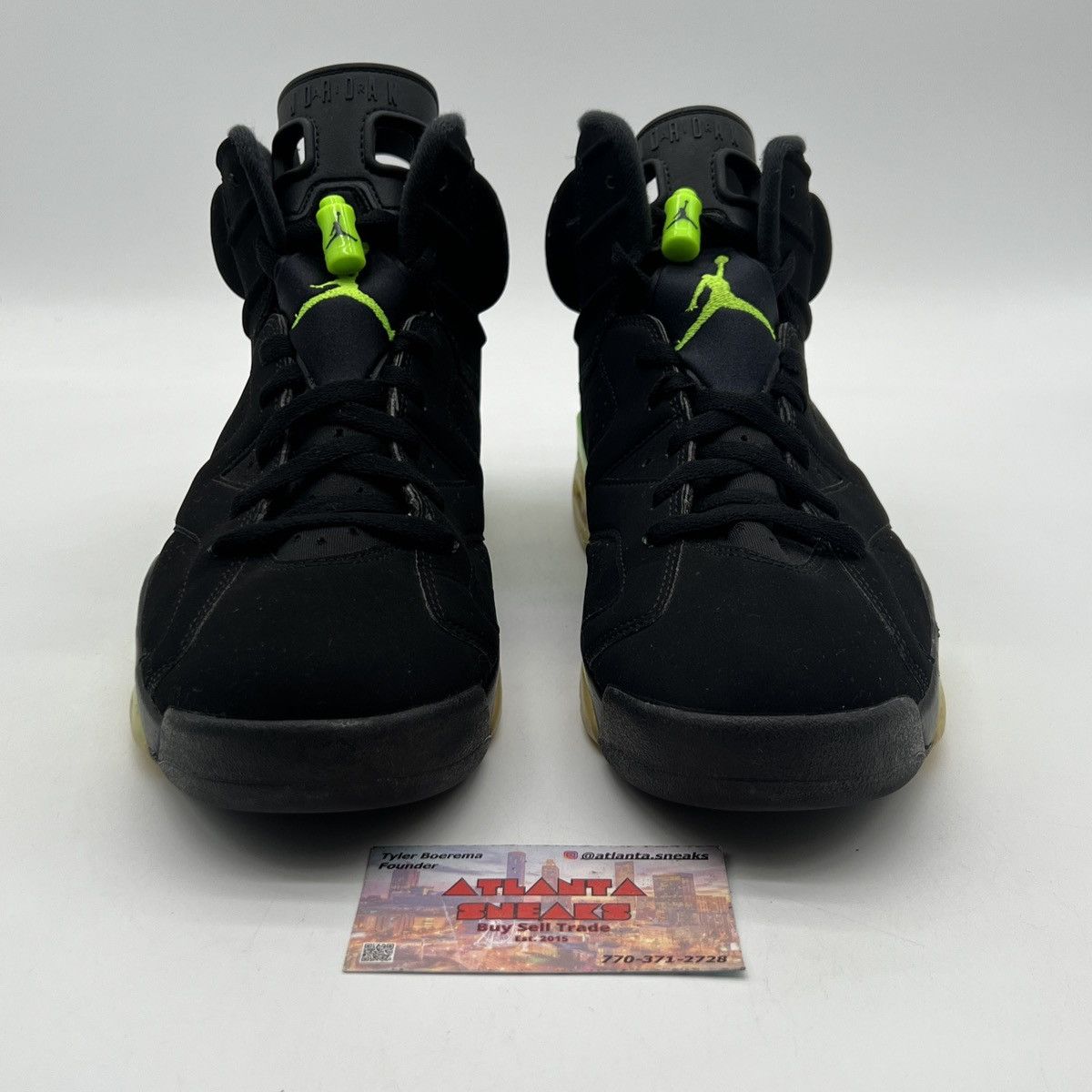 Jordan Brand Air Jordan 6 electric green Size US 11 / EU 44 - 2 Thumbnail