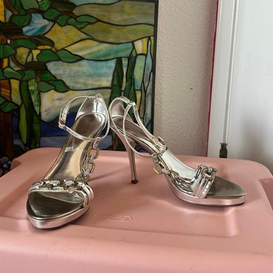 Other marichi mani silver green chain link heels shoes Size US 7 / IT 37 - 1 Thumbnail
