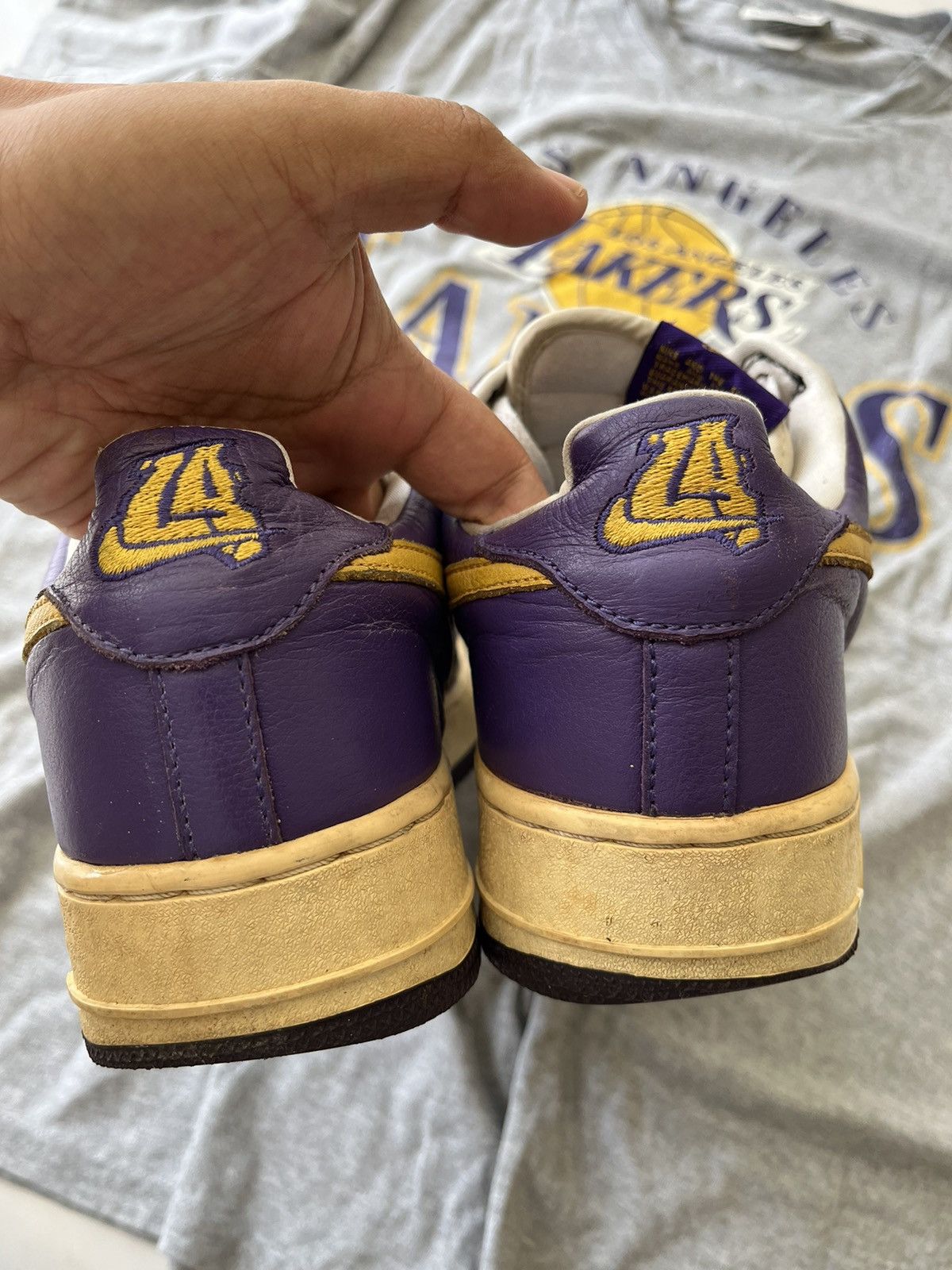NBA × Nike Vintage Nike Air Force LA Lakers Size US 9.5 / EU 42-43 - 6 Thumbnail