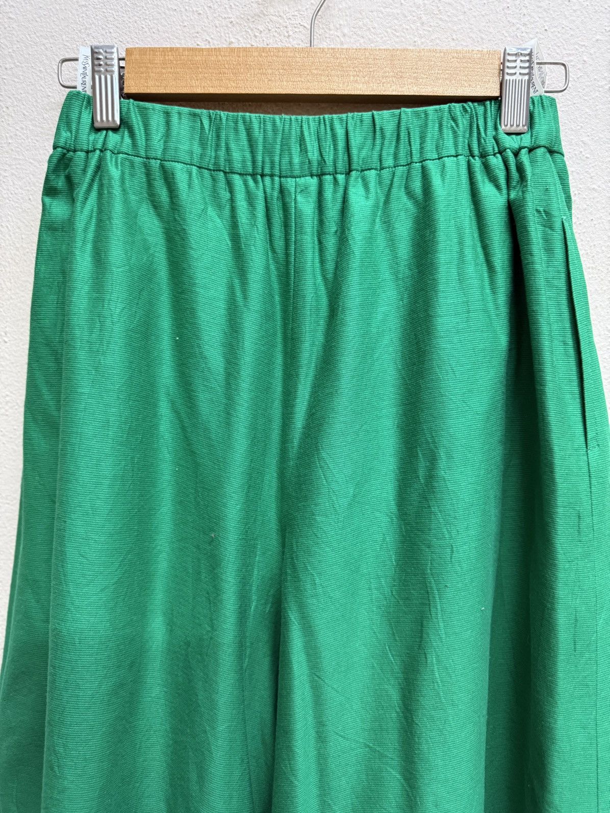 Yves Saint Laurent Vintage Yves Saint Laurent Wide Leg Short Pants Size 24" / US 00 / IT 34 - 18 Thumbnail