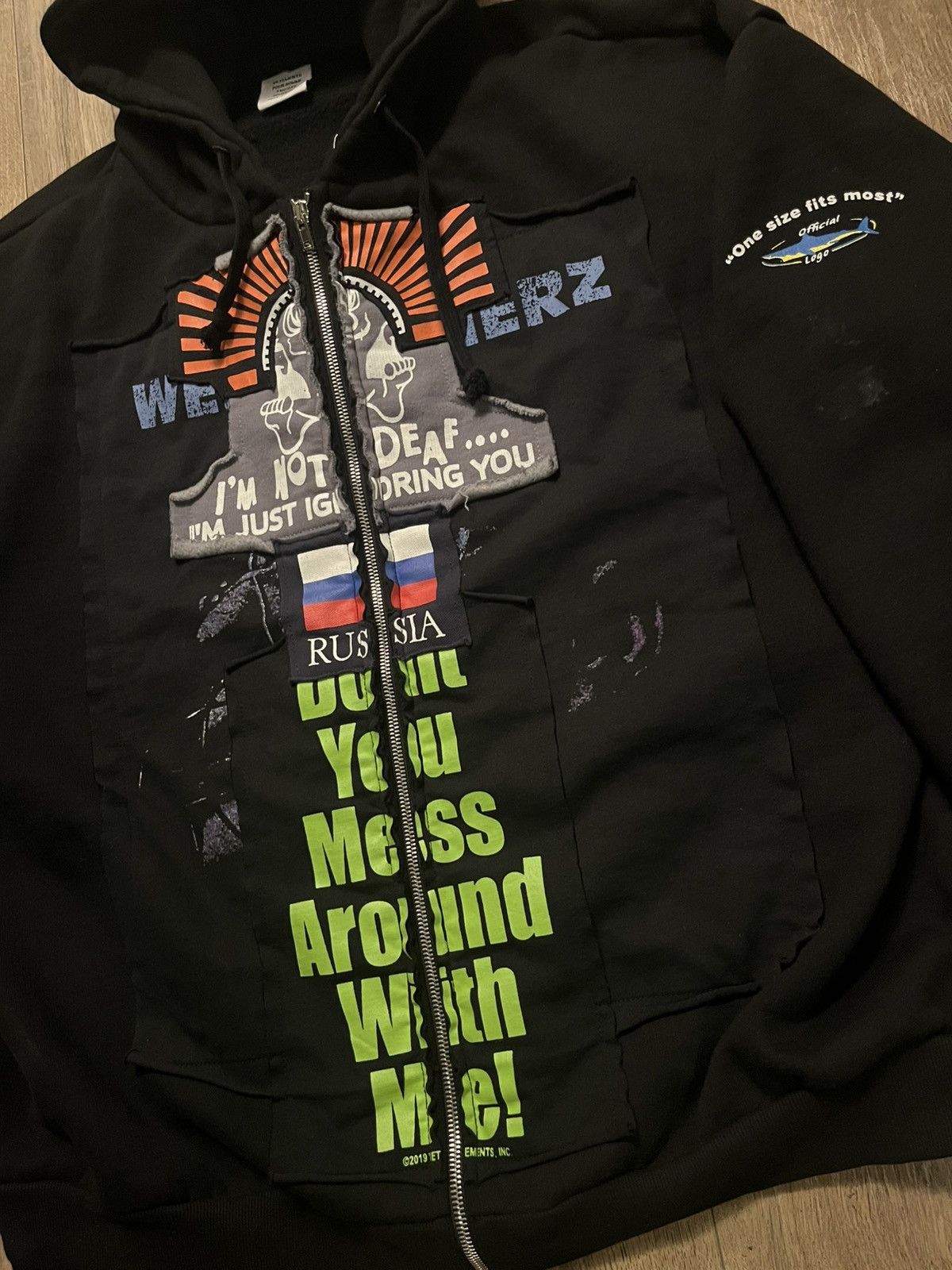 Vetements Vetements Russian Patchwork Zip-Up Size US S / EU 44-46 / 1 - 2 Thumbnail