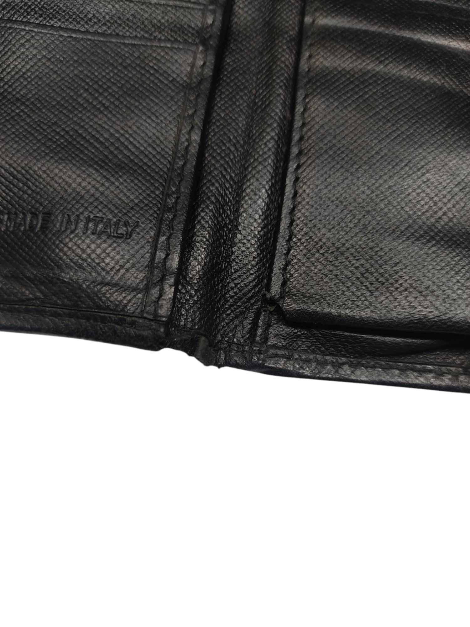 Prada PRADA BLACK SAFFIANO METAL LEATHER TRIANGLE WALLET Size ONE SIZE - 19 Thumbnail