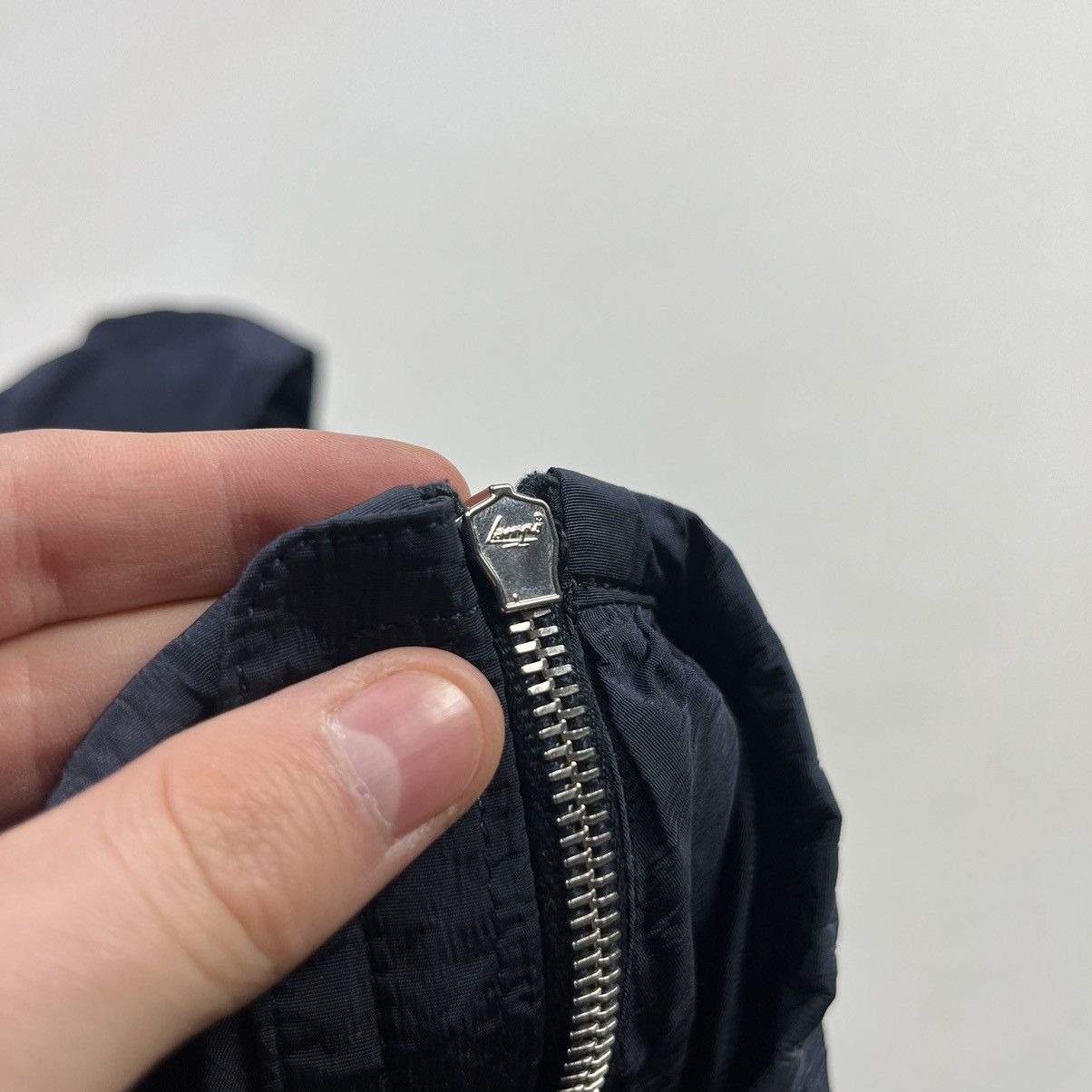 Grailed × Moncler MONCLER JODELLE Shimmer Jacket Windbreaker Giubbotto Size M / US 6-8 / IT 42-44 - 10 Thumbnail
