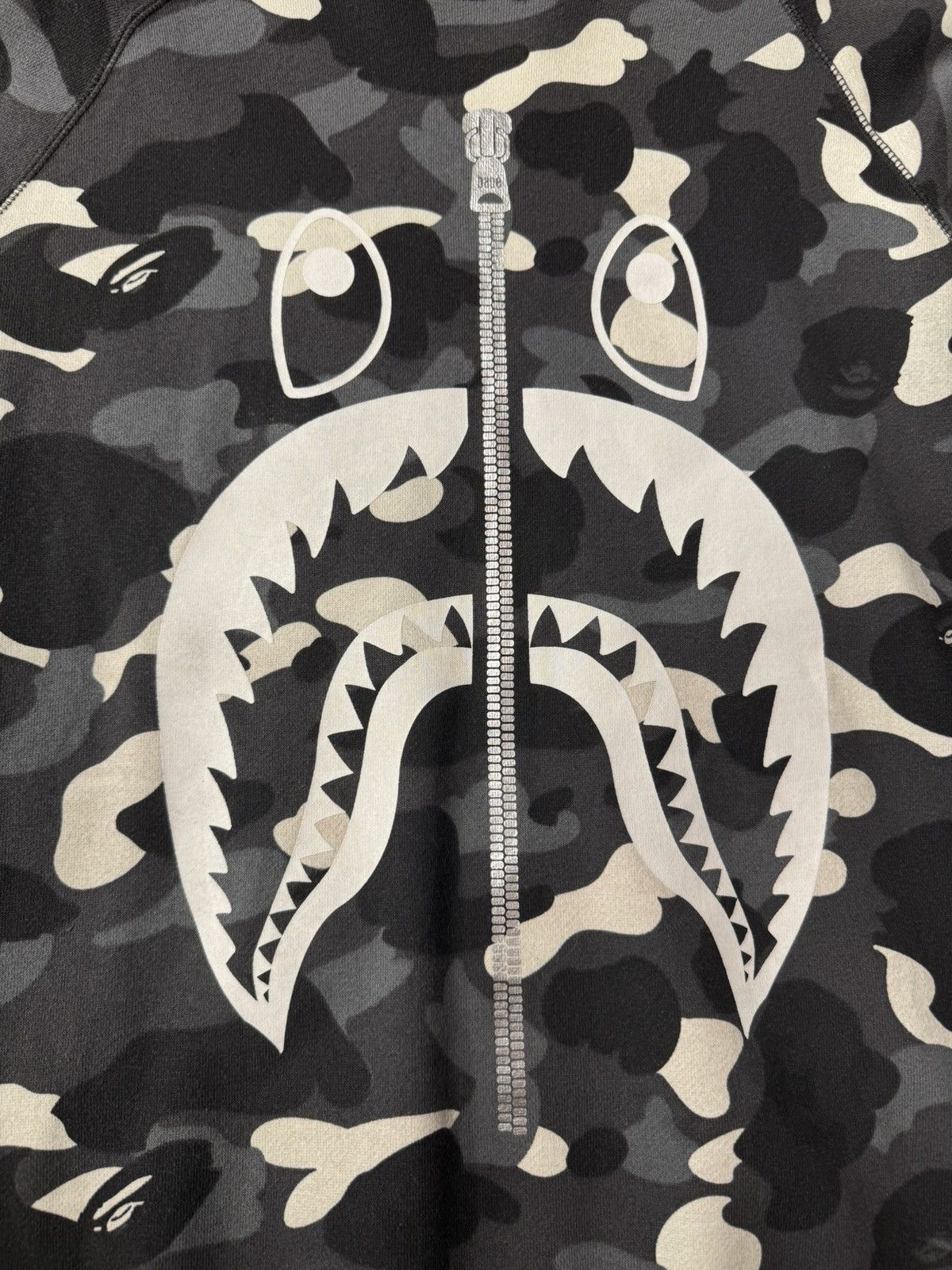 Bape BAPE City Camo Shark Crewneck sweatshirt Size US L / EU 52-54 / 3 - 2 Thumbnail