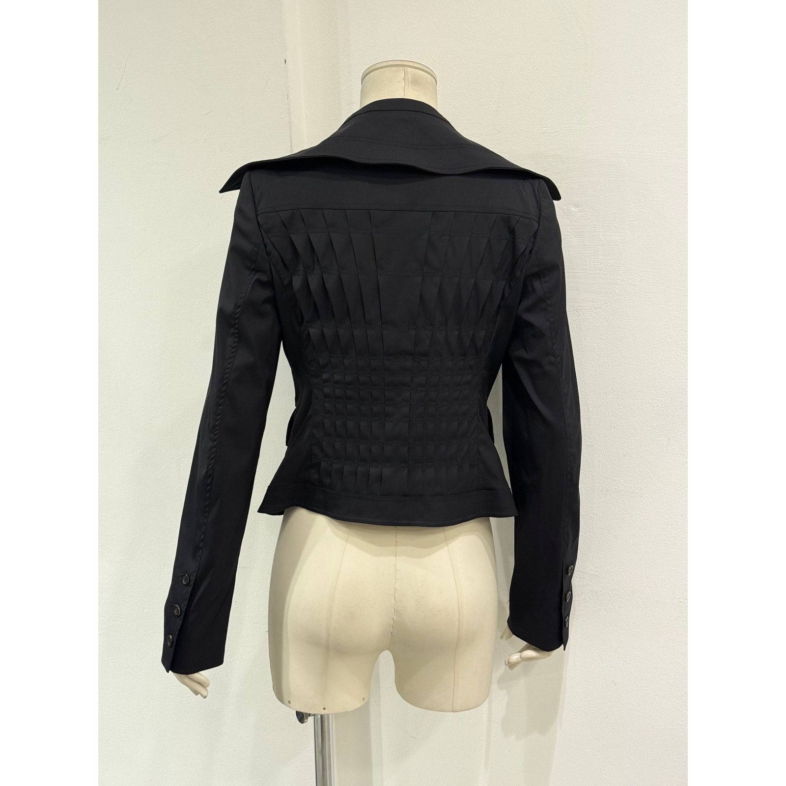 Gucci A/W2003 Gucci by Tom Ford structured wide collar jacket Size M / US 6-8 / IT 42-44 - 2 Thumbnail