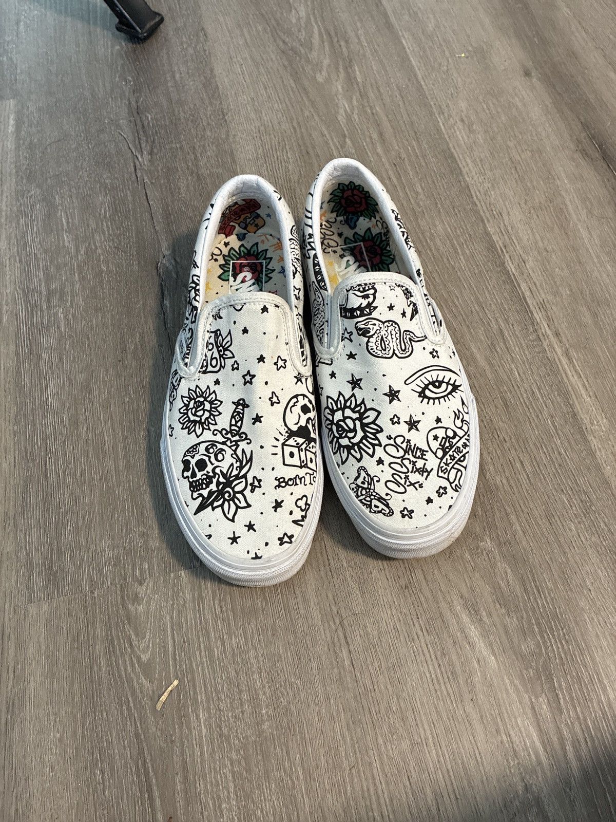 Vans Vans Classic Slip-On Sketch Drawings Size US 7 / EU 40 - 6 Thumbnail