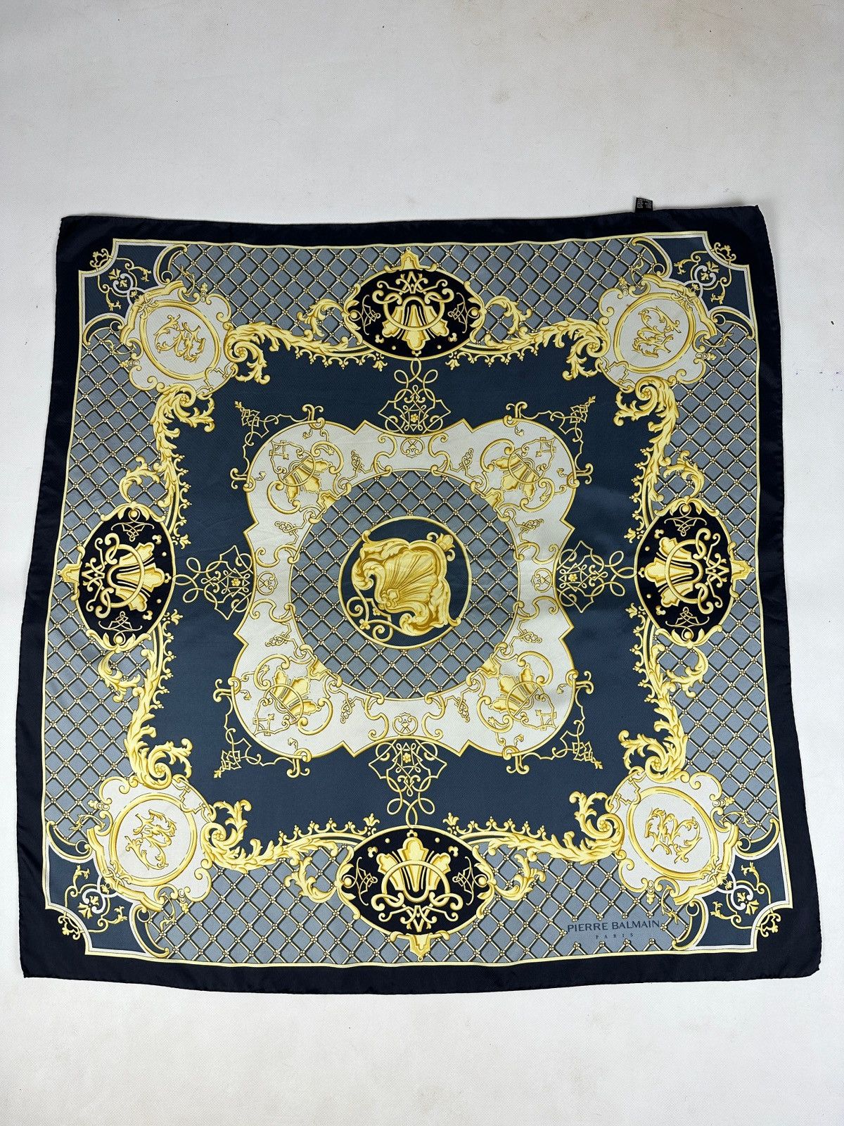 Pierre Balmain Vintage Pierre Balmain Paris Silk Scarf Size ONE SIZE - 2 Thumbnail