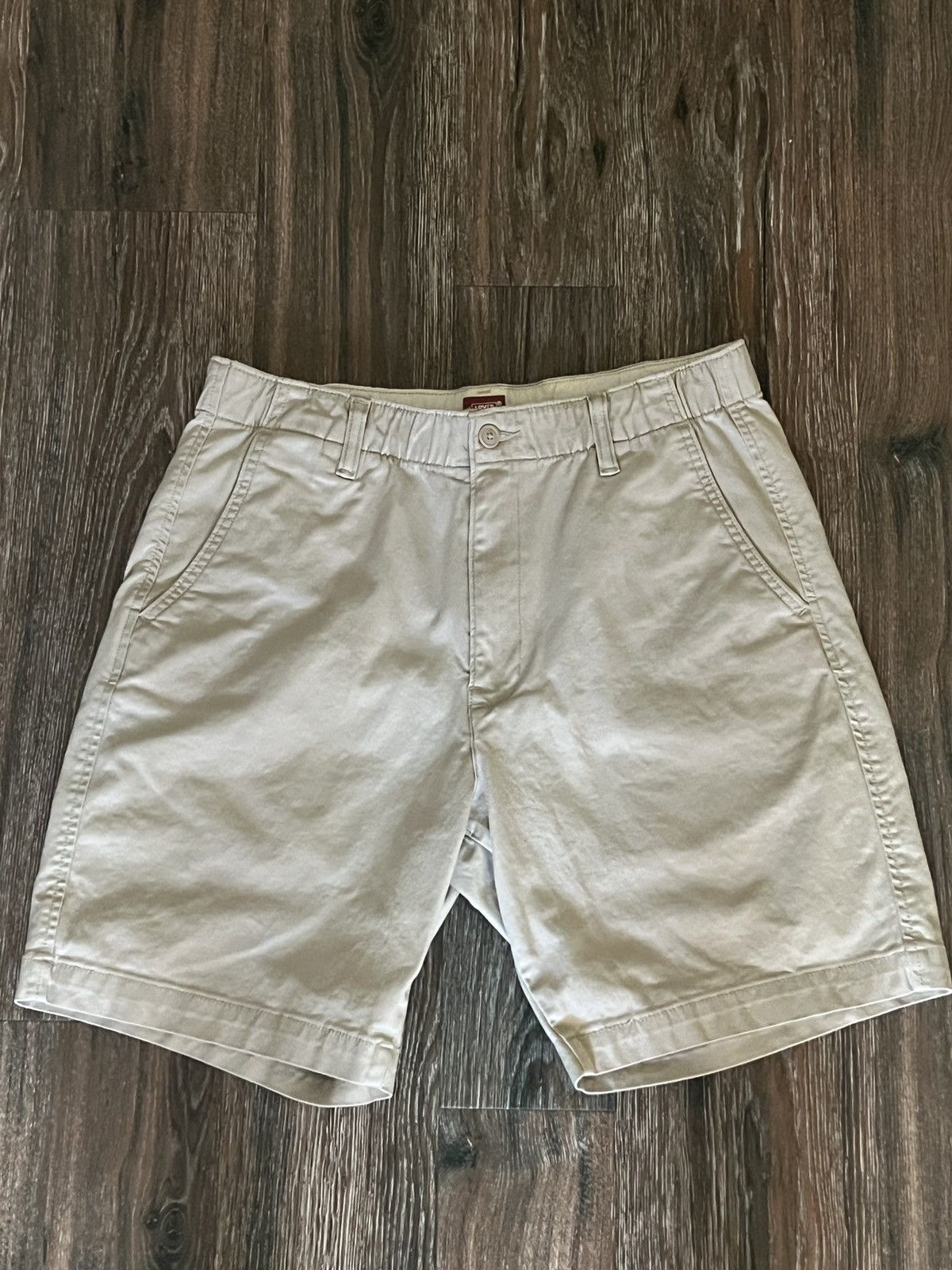Levi's × Vintage levis khaki chino shorts Size US 34 / EU 50 - 1 Thumbnail