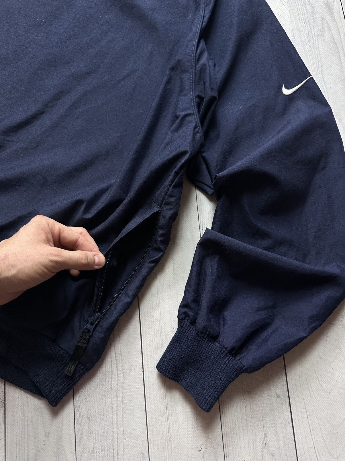 Nike × Vintage Vintage Nike logo jacket training size L Size US L / EU 52-54 / 3 - 2 Thumbnail