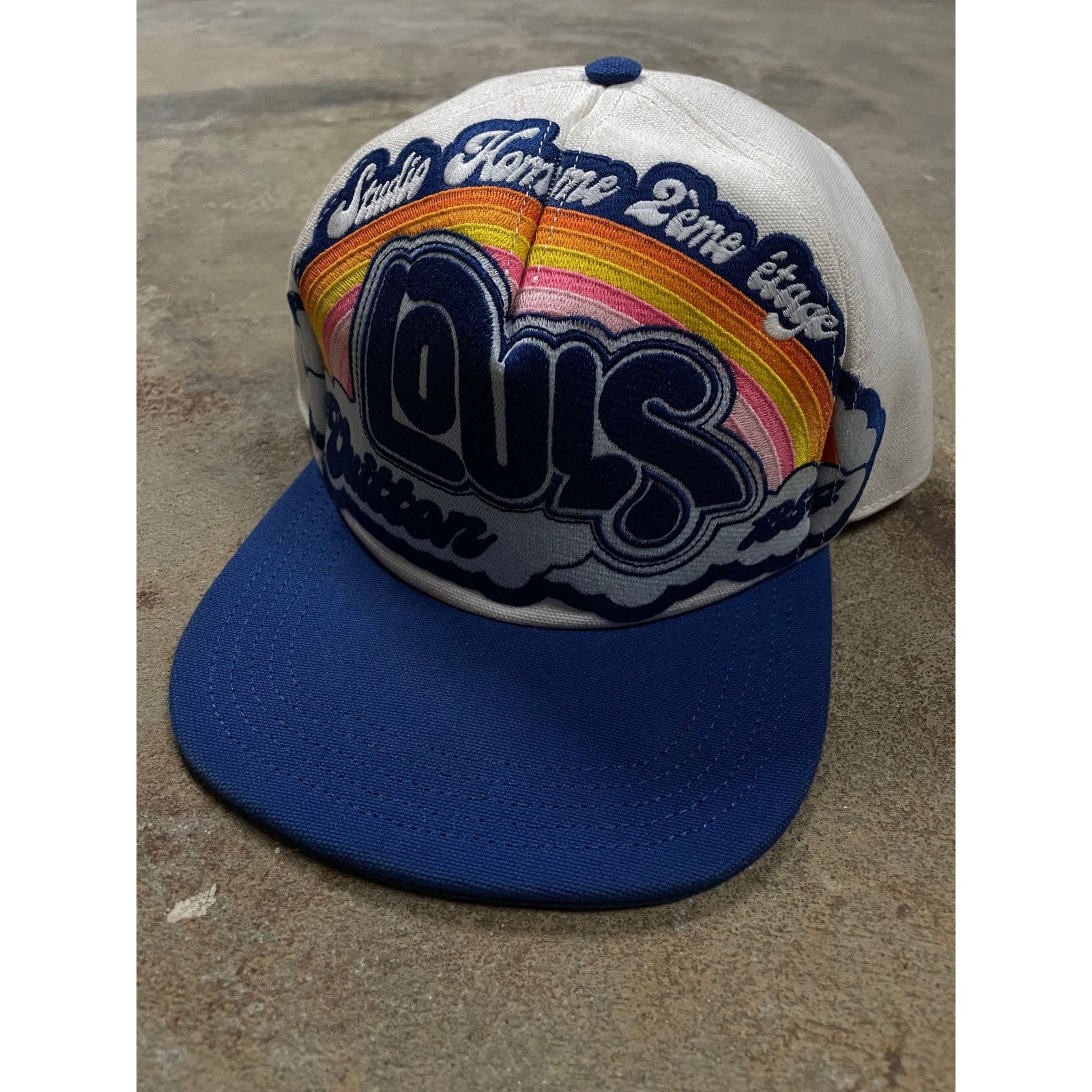 Louis Vuitton LV Rainbow Cap White Blue Used OS Size ONE SIZE - 1 Thumbnail