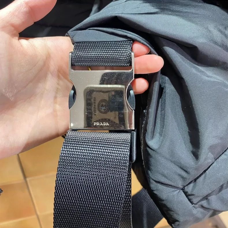Prada Prada Popular recycled nylon triangle standard functional l Size US XS / EU 42 / 0 - 5 Thumbnail
