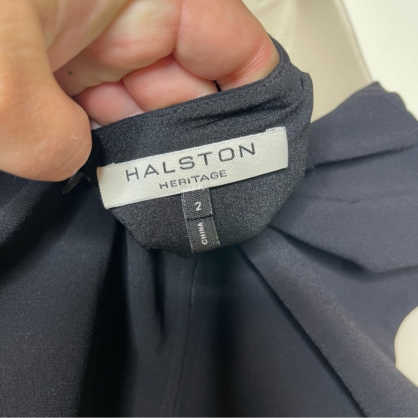 Halston Heritage Halston Heritage SLEEVELESS CUTOUT CREPE DRESS In BLACK sz 2 Size XS / US 0-2 / IT 36-38 - 3 Thumbnail