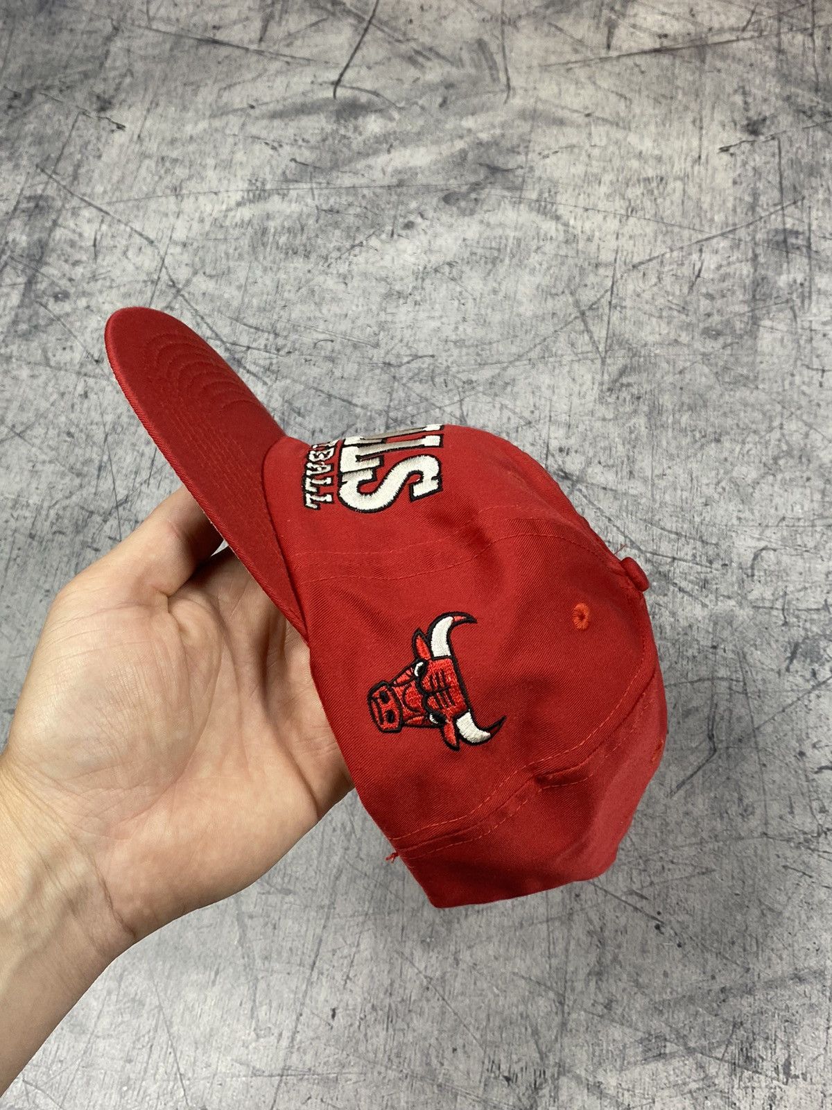 Champion × NBA × Vintage Rare Vintage Champion Chicago Bulls Basketball Cap Hat Size ONE SIZE - 7 Thumbnail