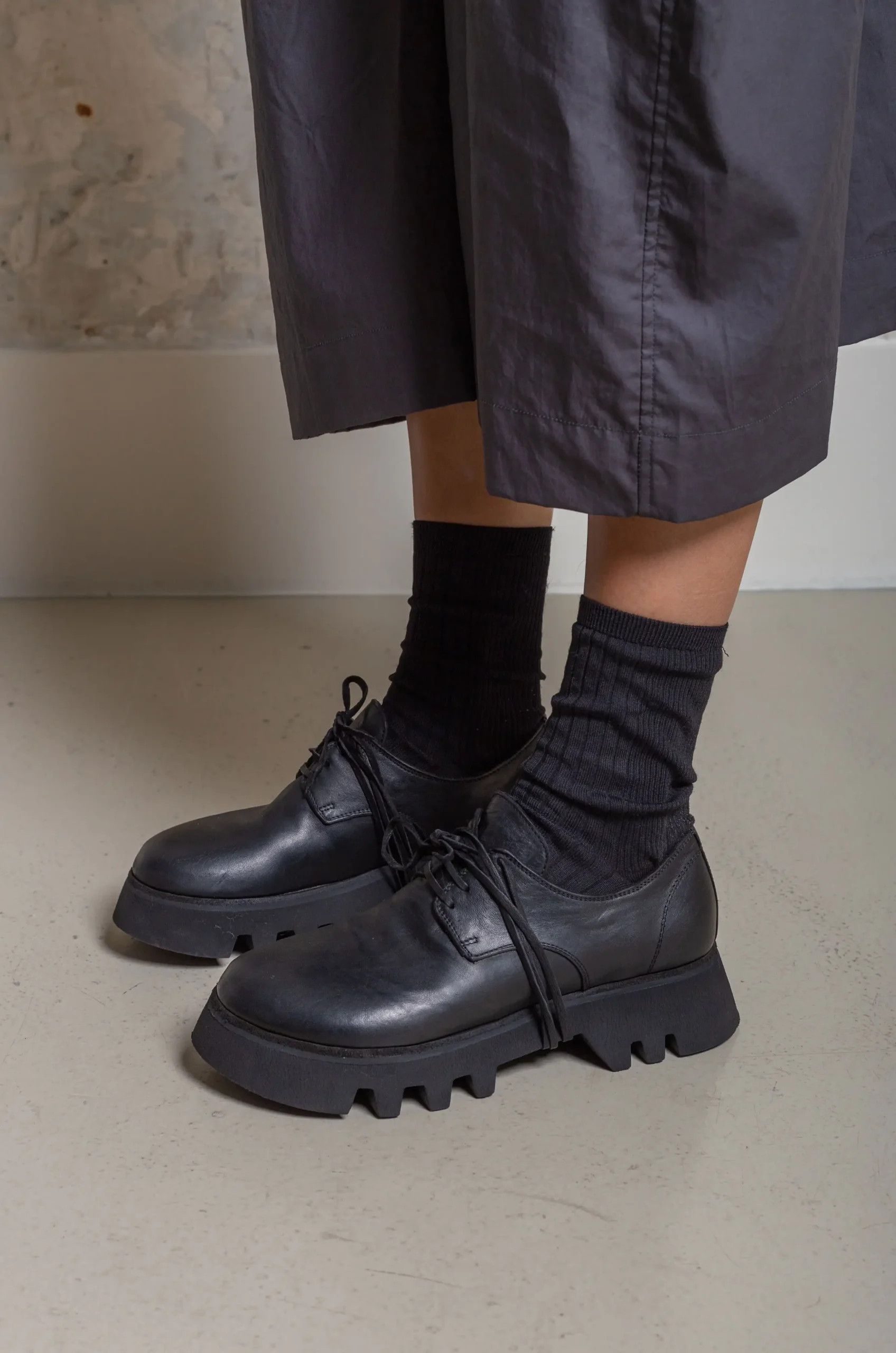 image of Guidi Zoomorphic Derby Zo02V Shoes in Black, Men's (Size 10)