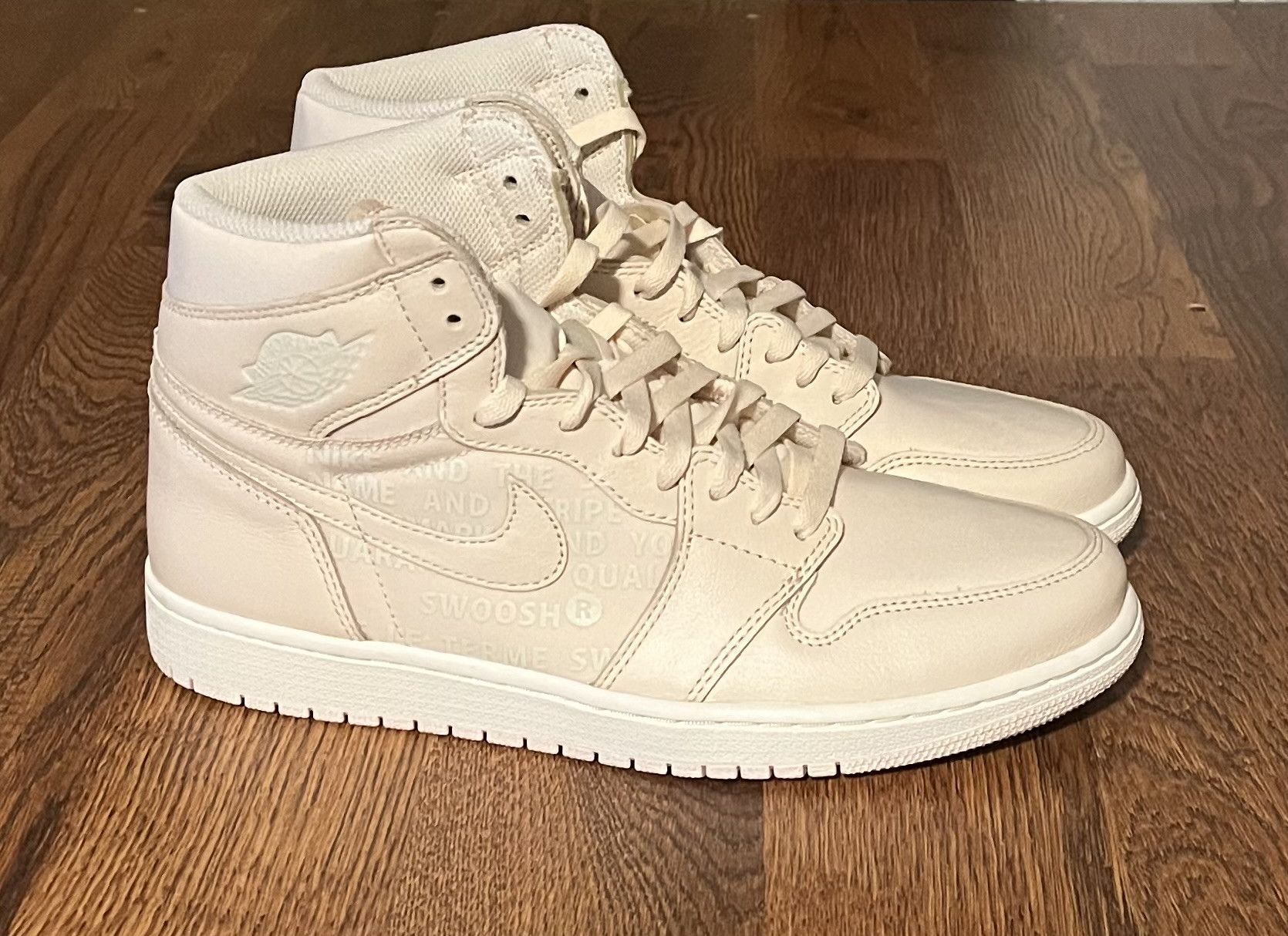 Jordan Brand Air Jordan 1 High OG Guava Ice Size US 11 / EU 44 - 3 Thumbnail