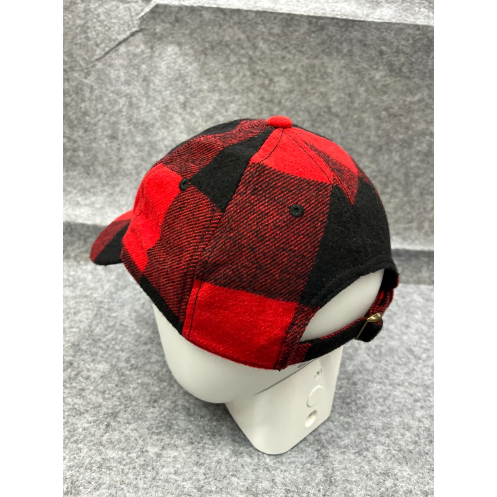 Vintage NOBO Hat Cap Strap Back Adult One Size Red Black Plaid Flannel Poly Wool Lumberj Size ONE SIZE - 5 Thumbnail