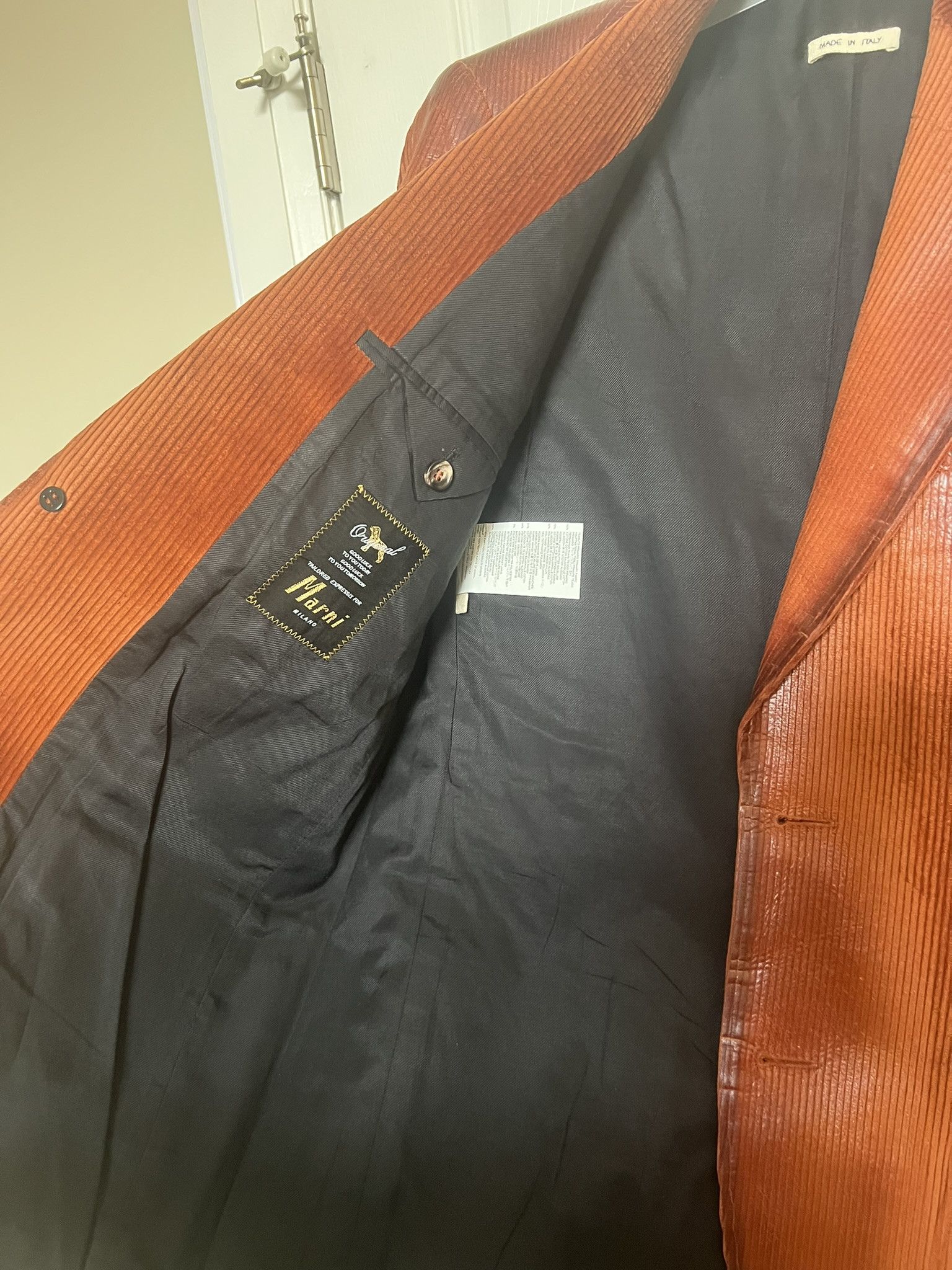 Marni Marni FW20 Orange Waxed Corduroy Blazer Jacket sz 50 Size US L / EU 52-54 / 3 - 3 Thumbnail