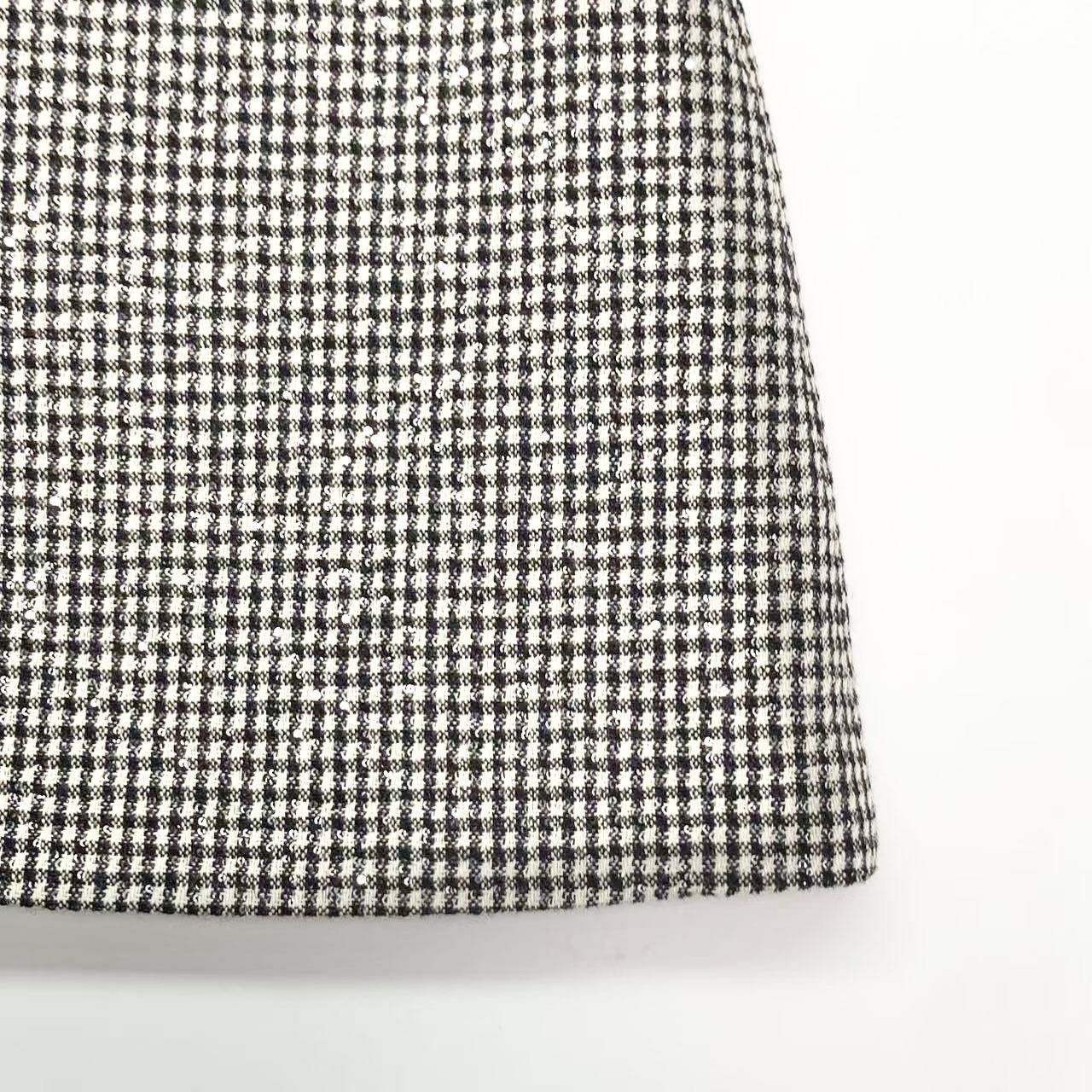 Miu Miu Miu Miu Black Retro Plaid A-line Mini Casual Skirt K26WX Size 26" / US 2 / IT 38 - 4 Thumbnail