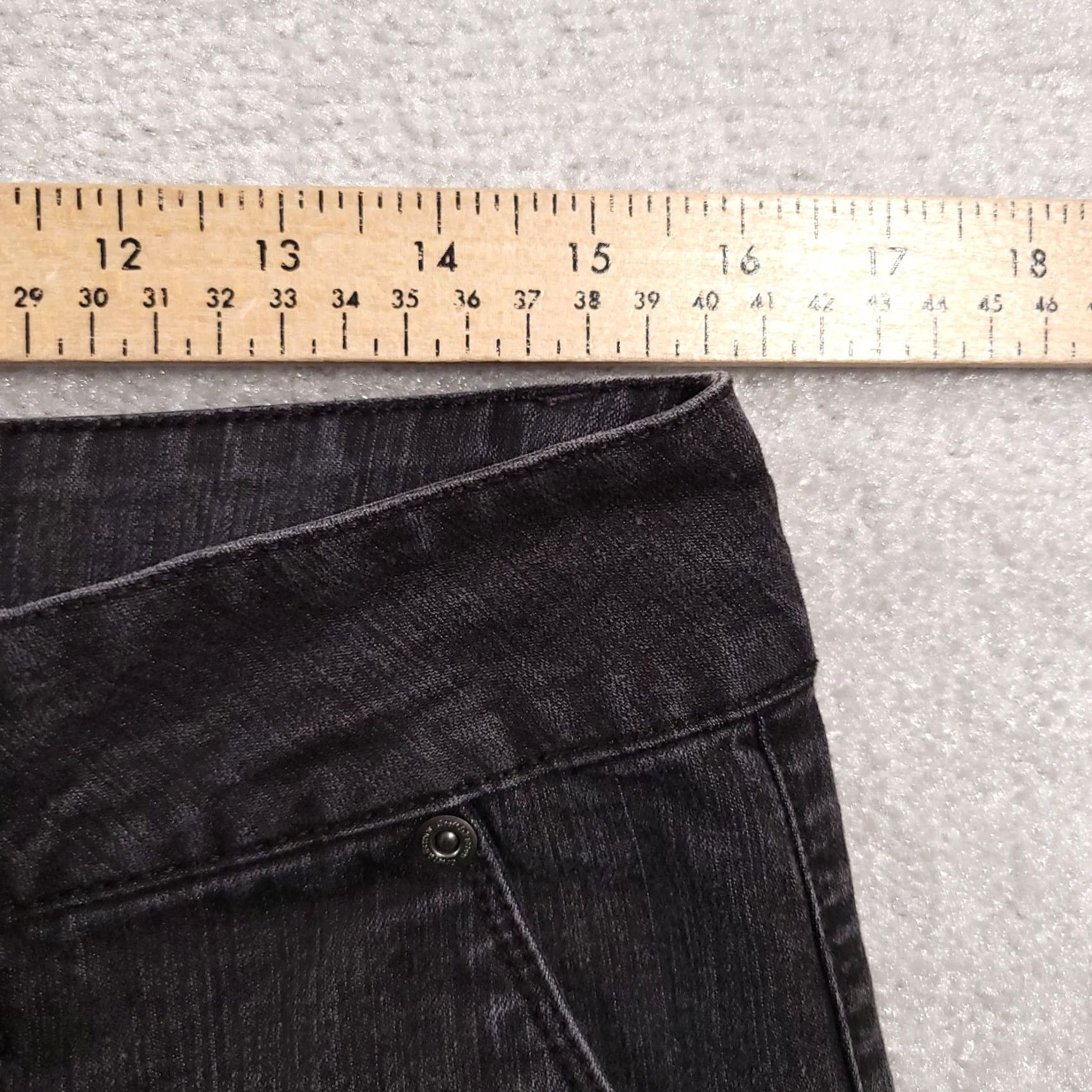 Croft & Barrow Croft & Barrow Jeans Women's Black Boot Mid Rise Stretch Double Button 12 Size 34" / US 12 / IT 48 - 5 Thumbnail
