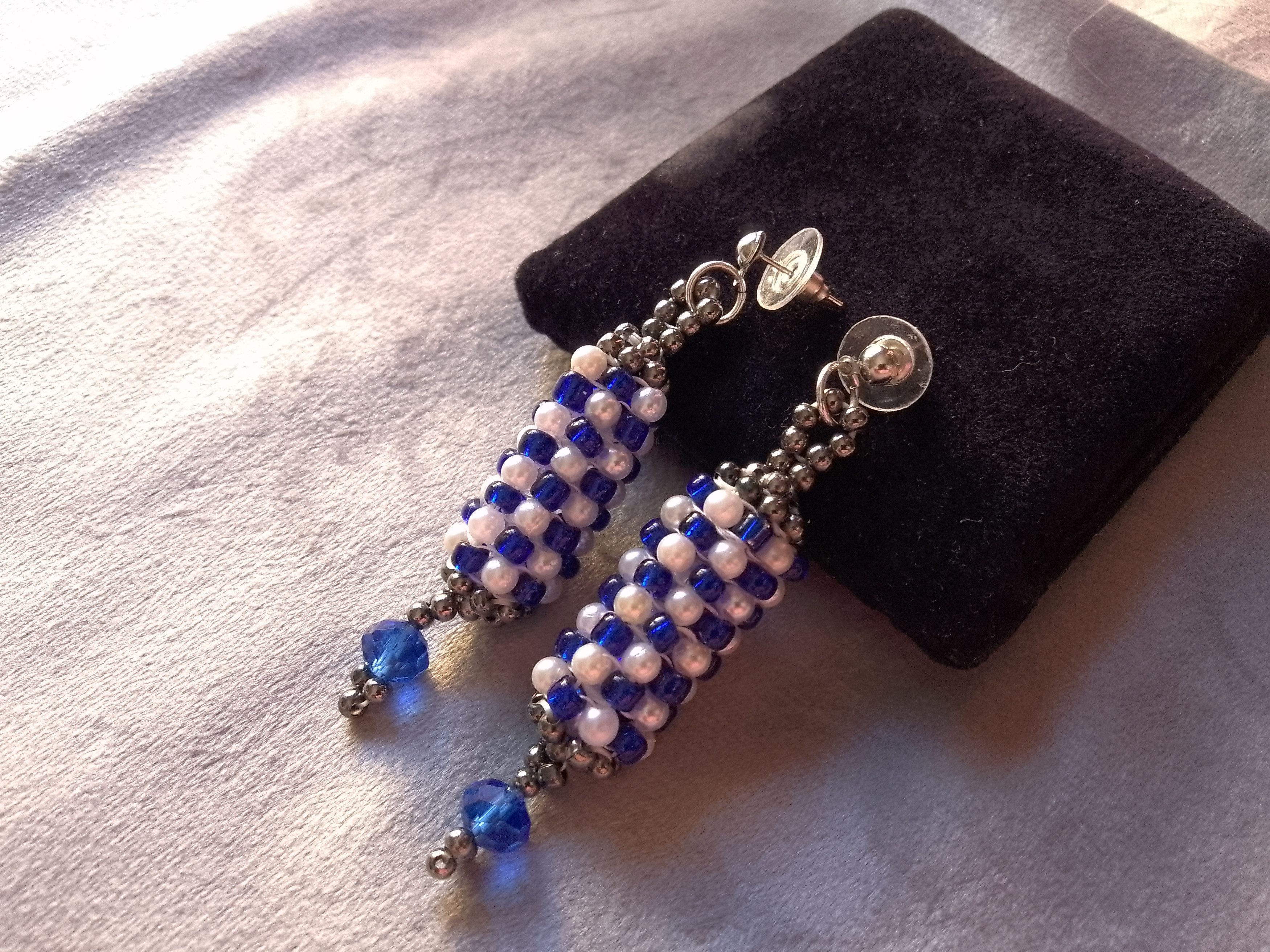 Handmade Earrings Vintage Style Chessboard Pattern Blue Crystal Size ONE SIZE - 1 Thumbnail