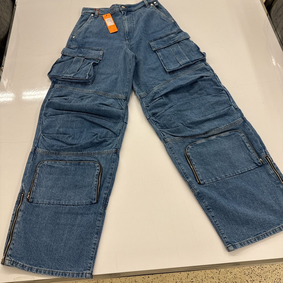 Von Dutch Von Dutch Baggy Cargo Jeans 30x34 Wide Leg Denim Pants Size US 30 / EU 46 - 1 Thumbnail