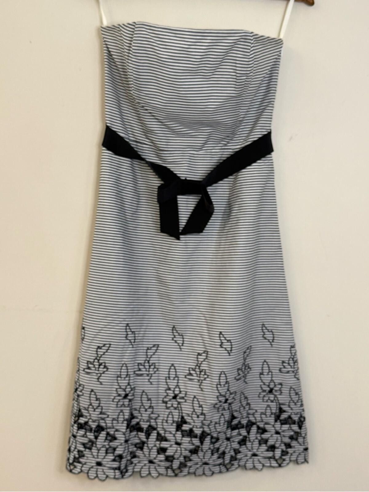 Tobias Birk Nielsen TiBi strapless dress floral lace striped gray white bow SZ 6 Size M / US 6-8 / IT 42-44 - 3 Thumbnail