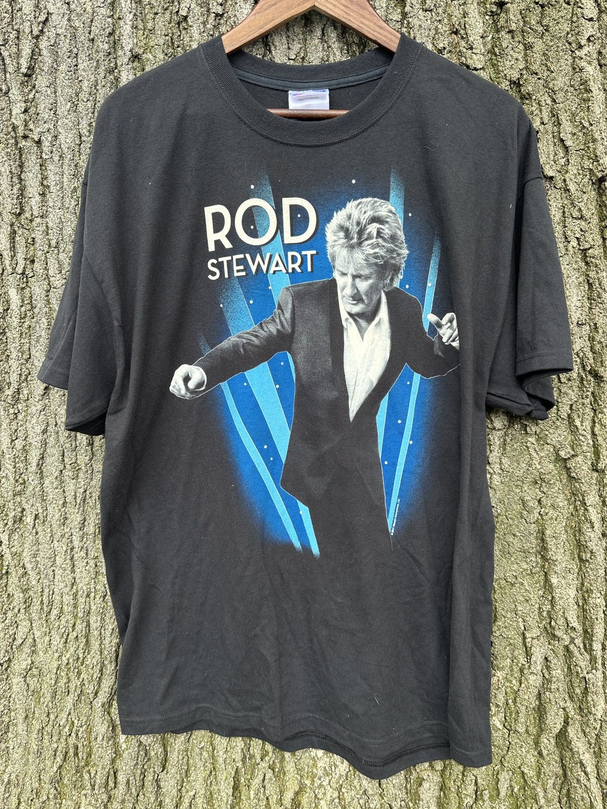 Band Tees × Hanes × Vintage Vintage 2011 Rod Stewart Heart & Soul Tour T Shirt Size US XL / EU 56 / 4 - 1 Thumbnail