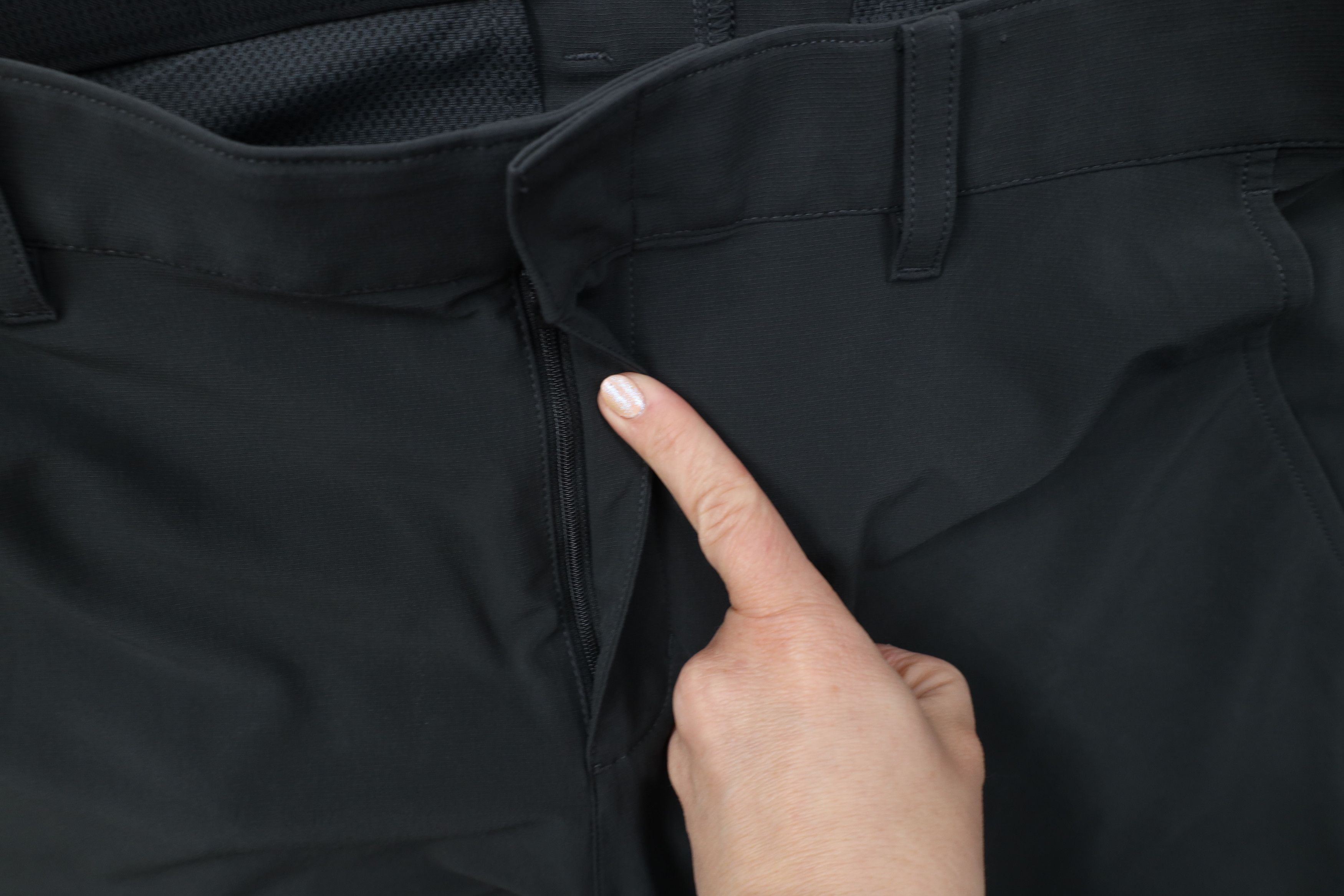 Nike Nike Golf Tour Cuffed Golfing Joggers Jogger Pants Gray Size US 34 / EU 50 - 5 Thumbnail