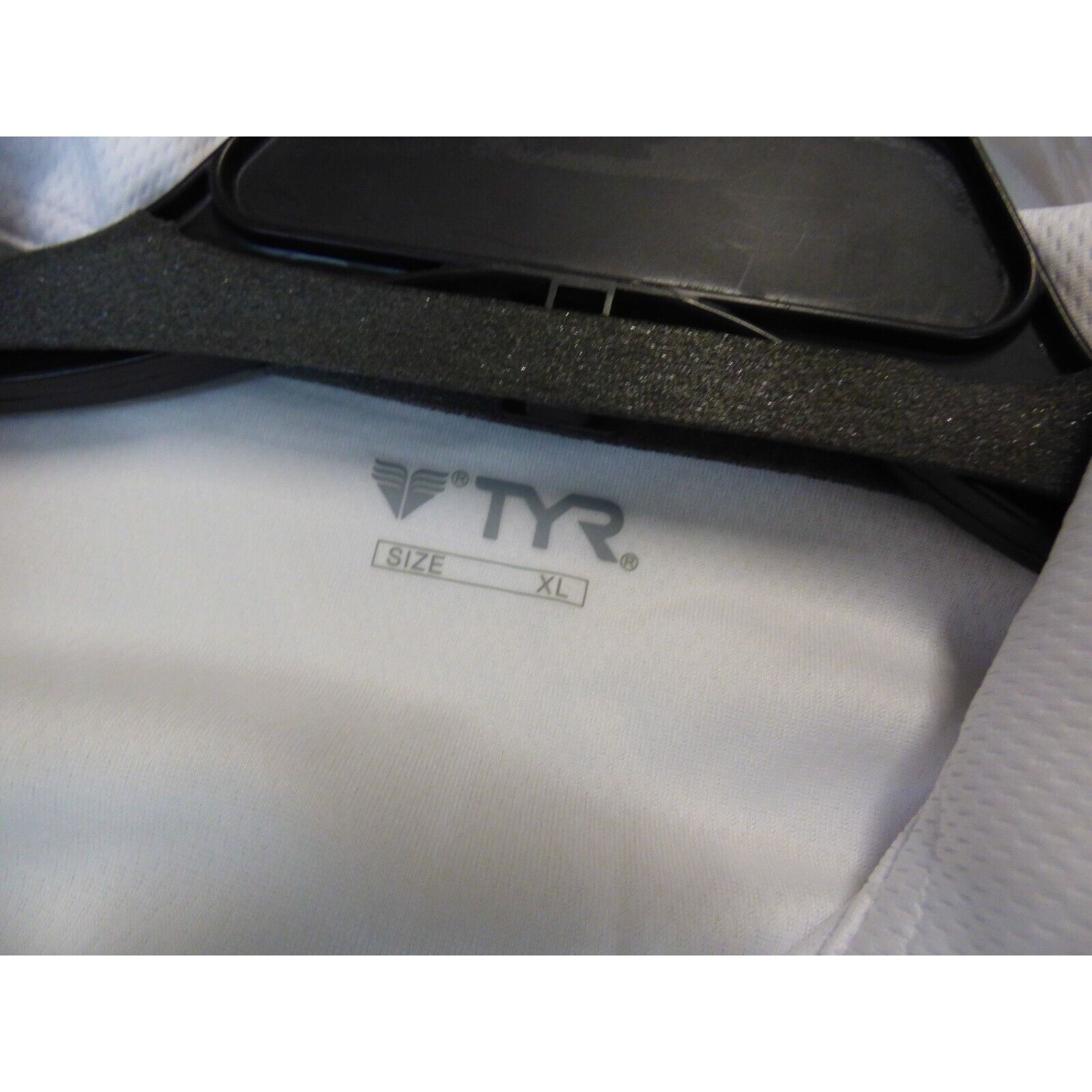 Other TYR Women’s Long Sleveed Polo, White, XL Size XL / US 12-14 / IT 48-50 - 8 Thumbnail