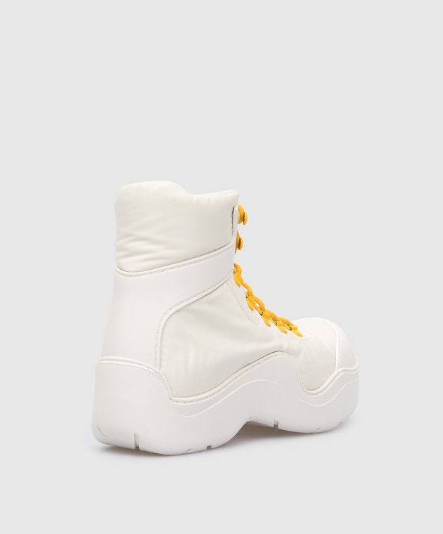 Bottega Veneta o1y0725 Padded Ankle Boots in White Size US 9 / IT 39 - 2 Thumbnail