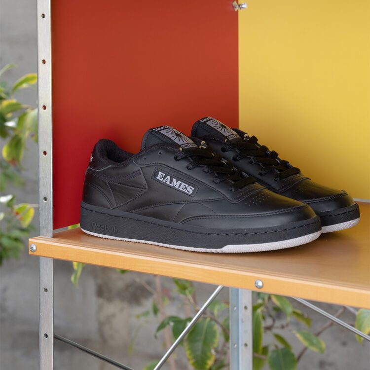 Reebok EAMES Club C Black 9.5 Size US 9.5 / EU 42-43 - 2 Thumbnail