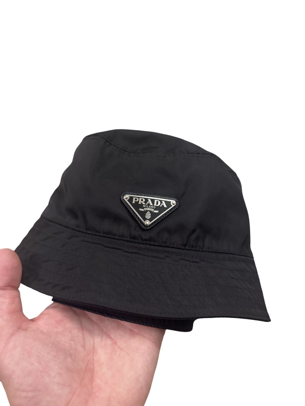 Prada 🔥925$ Prada Re-Nylon bucket hat/Prada Logo Nylon Bucket Hat Size ONE SIZE - 6 Thumbnail