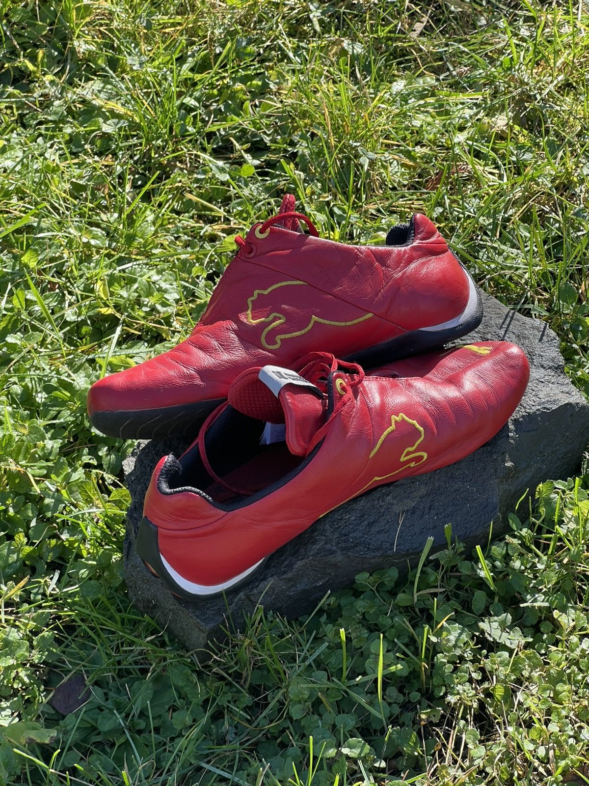 Ferrari × Puma Puma Speedcat x ferrari vintage Size US 9 / EU 42 - 2 Thumbnail