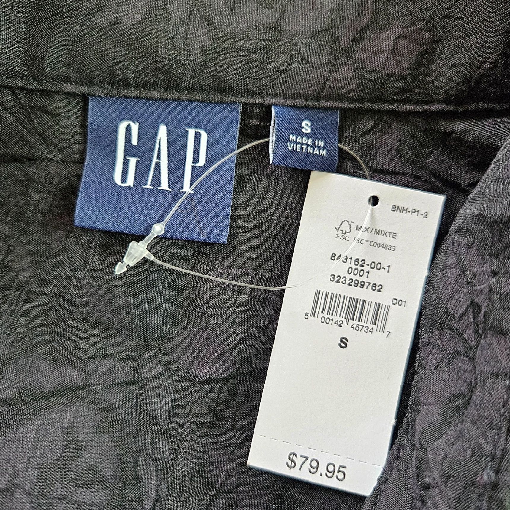 Gap Gap Button-Up Shirt Womens Small Black Floral Semi Sheer Long Sleeve NYLON Polyester Classic 90s Style Womens Gap Shirt Size S / US 4 / IT 40 - 6 Thumbnail
